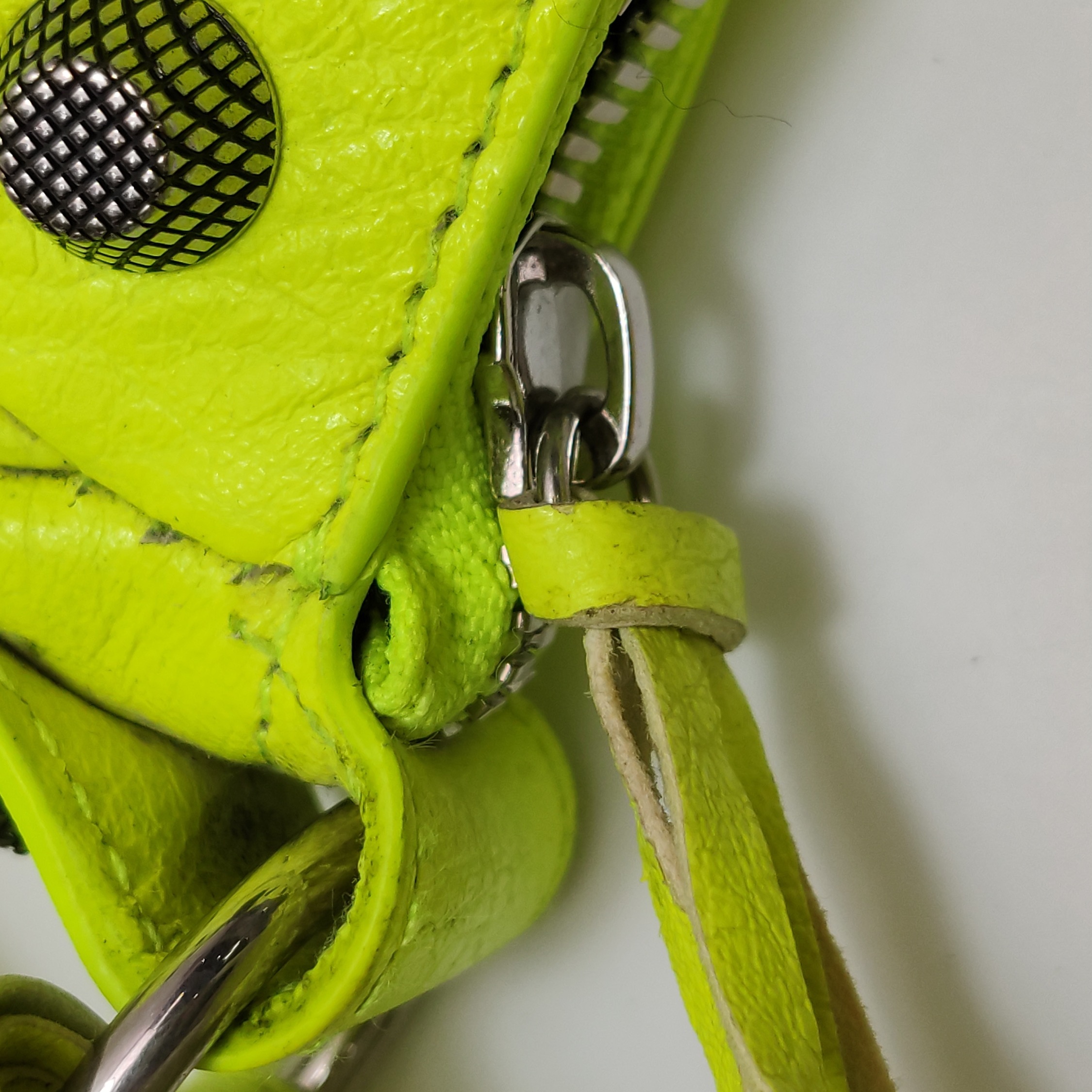 Balenciaga Le Cagole Giant Studs Shoulder Bag Leather XS — photo 17 of 23