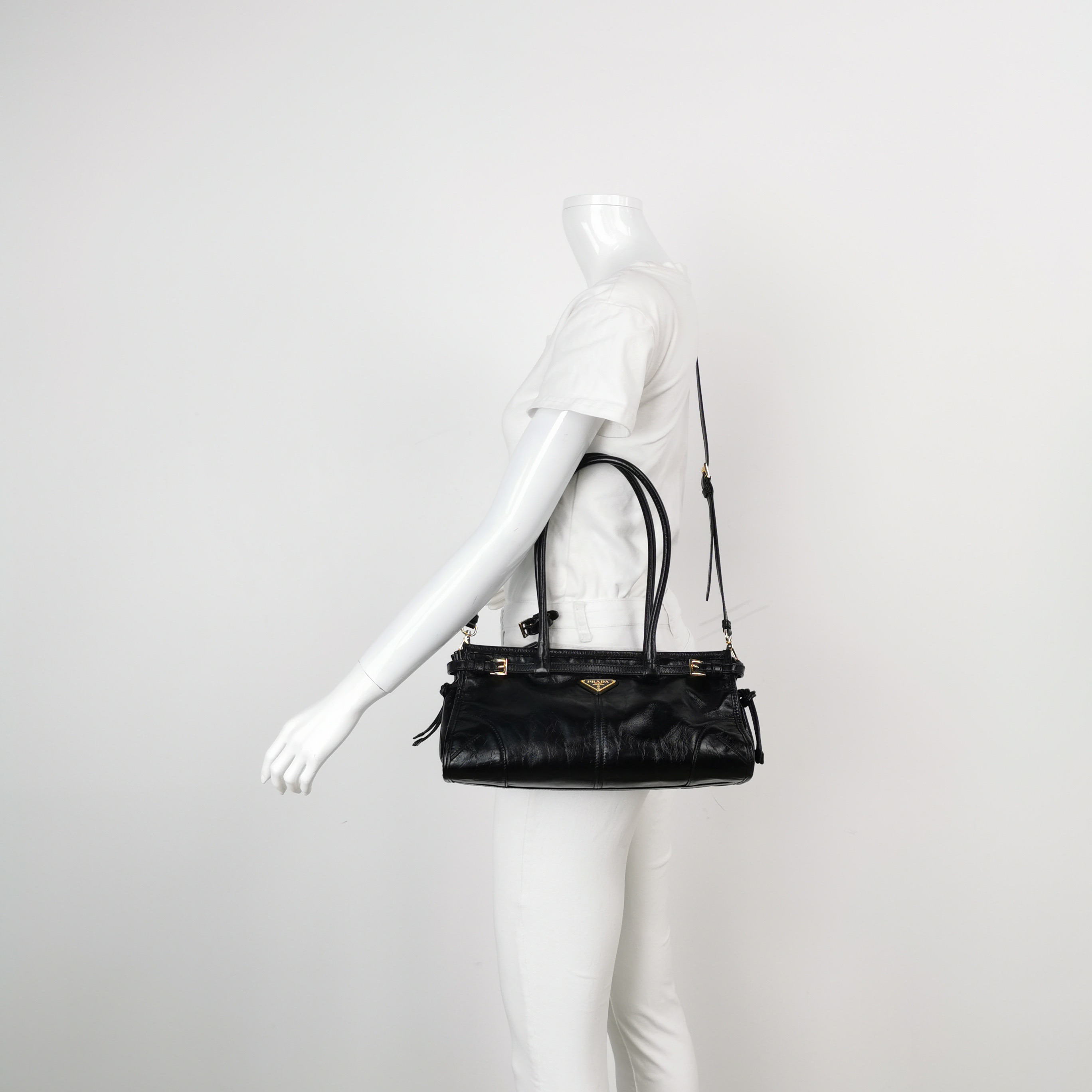Prada Bonnie Handbag Vitello Shine Medium — alternate view