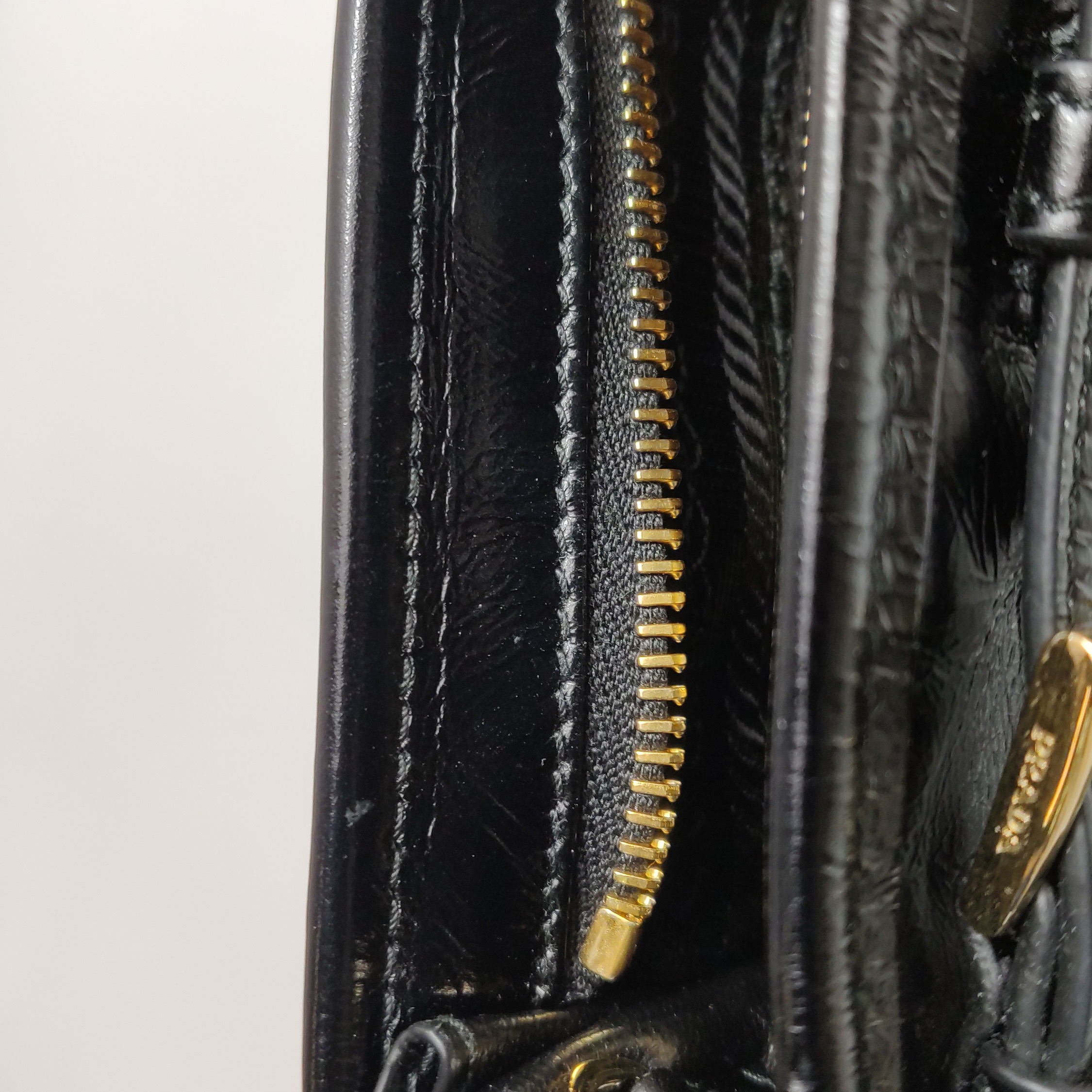 Prada Bonnie Handbag Cowhide leather Small — photo 10 of 17