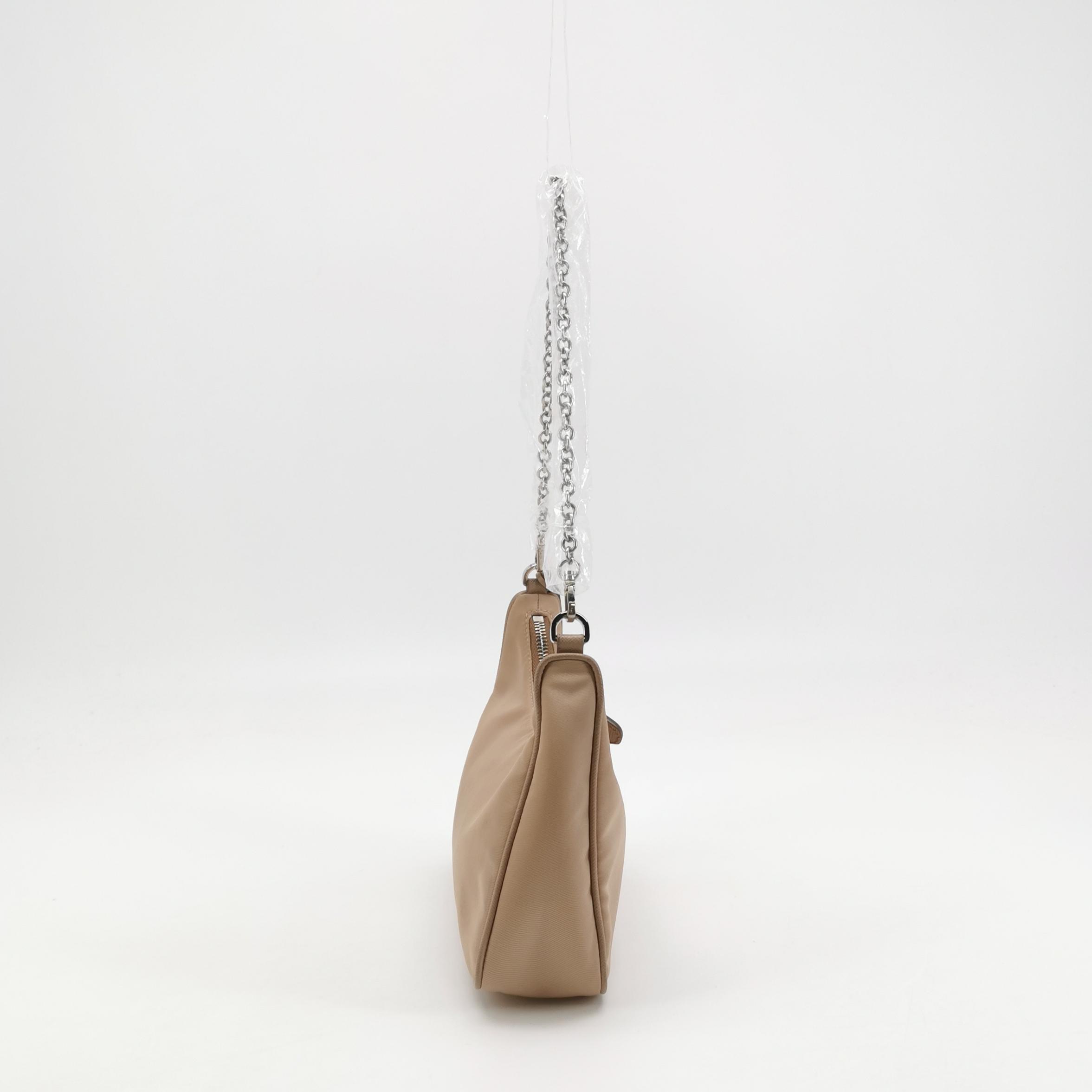 PRADA Re-Edition 2005 Hobo Tessuto with Saffiano Leather Mini — photo 3 of 22