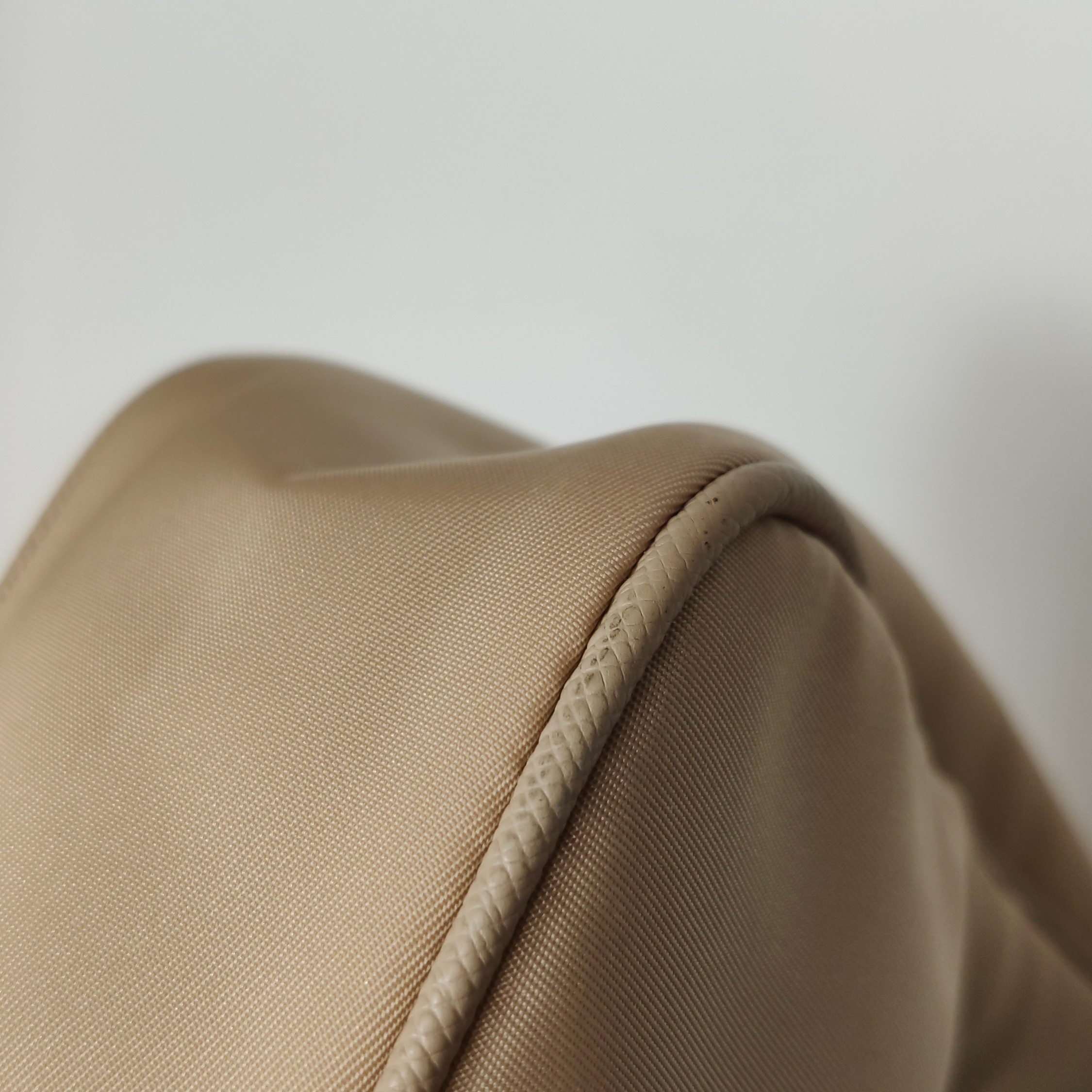 PRADA Re-Edition 2005 Hobo Tessuto with Saffiano Leather Mini — photo 15 of 22
