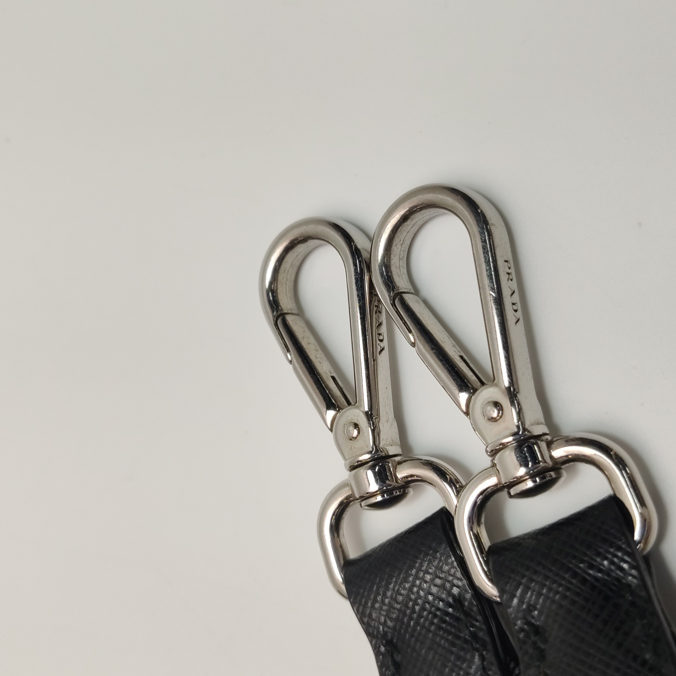 PRADA Re-Edition 2005 Shoulder Bag Tessuto Small — photo 15 of 16