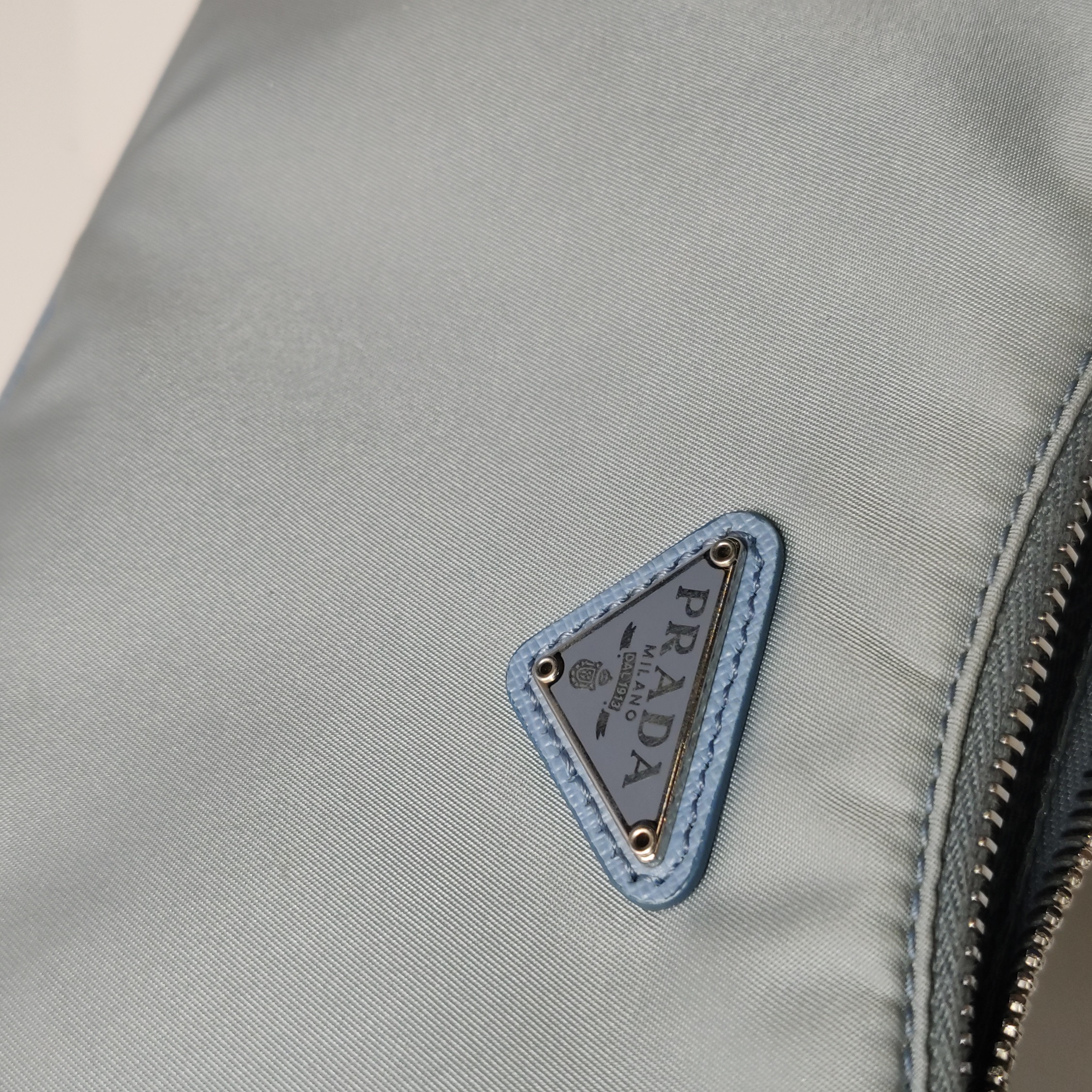 PRADA Re-Edition Shoulder Bag Tessuto Mini — photo 25 of 26