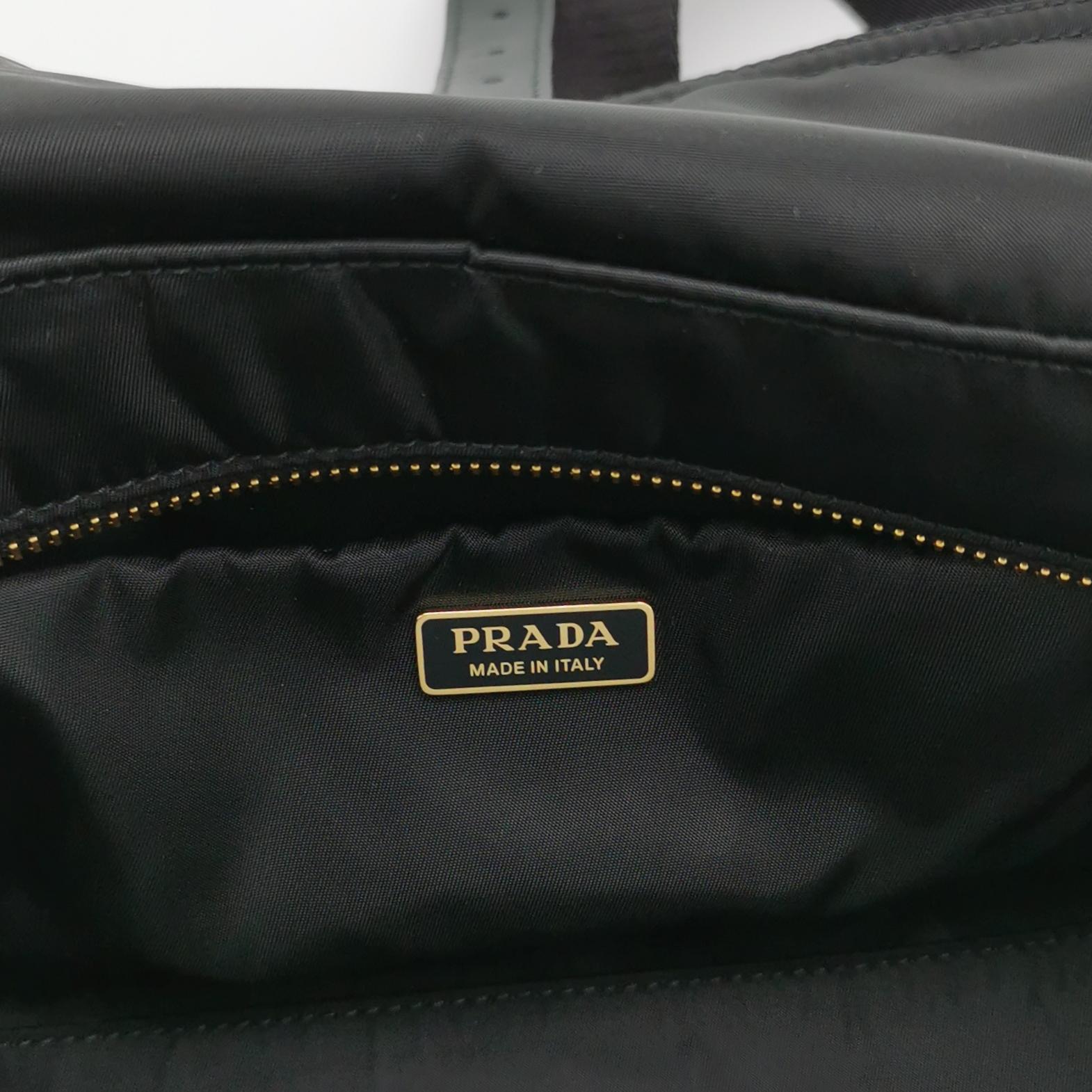 Prada Explore Shoulder Bag Re-Nylon Medium — photo 9 of 18