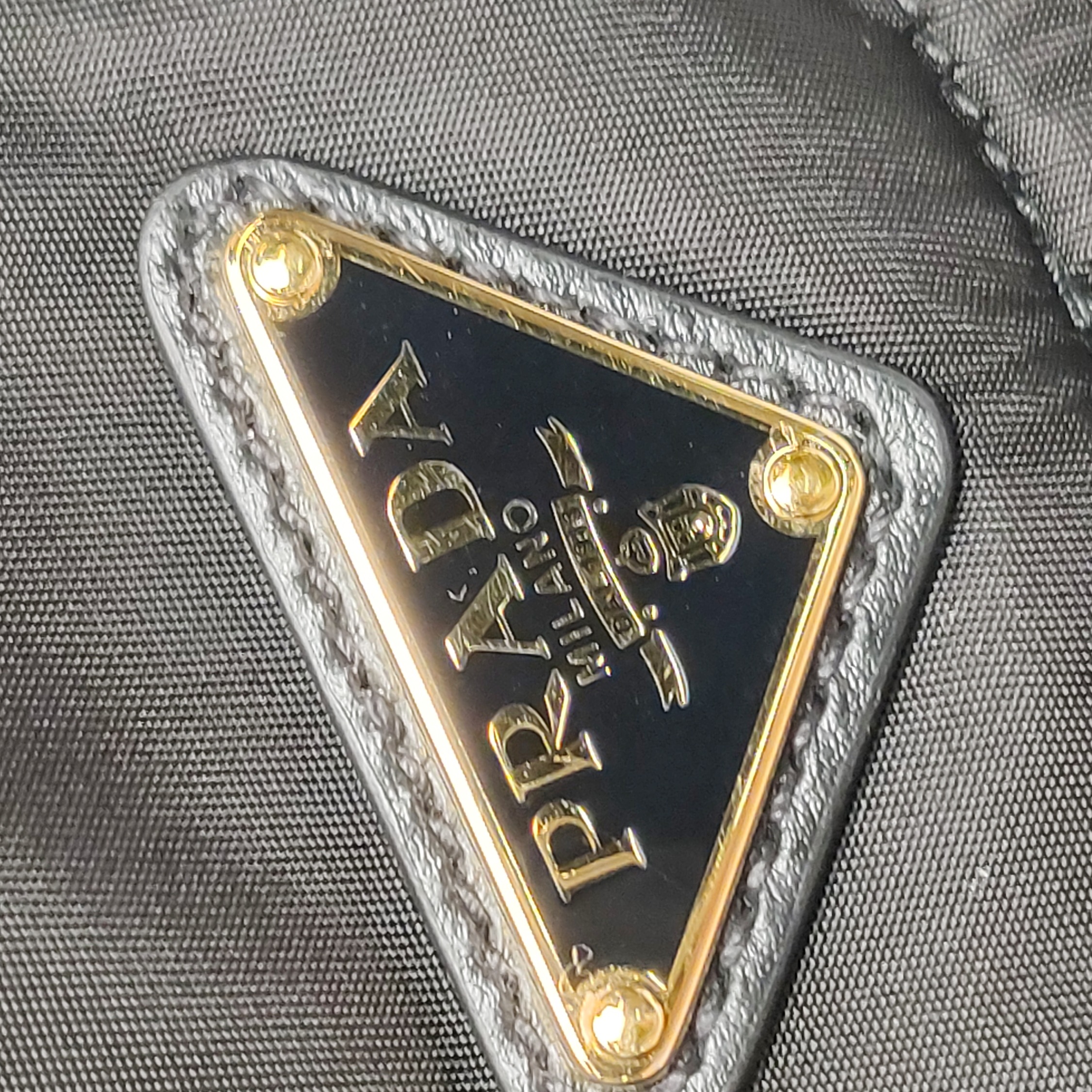 Prada Explore Shoulder Bag Re-Nylon Medium — photo 10 of 18