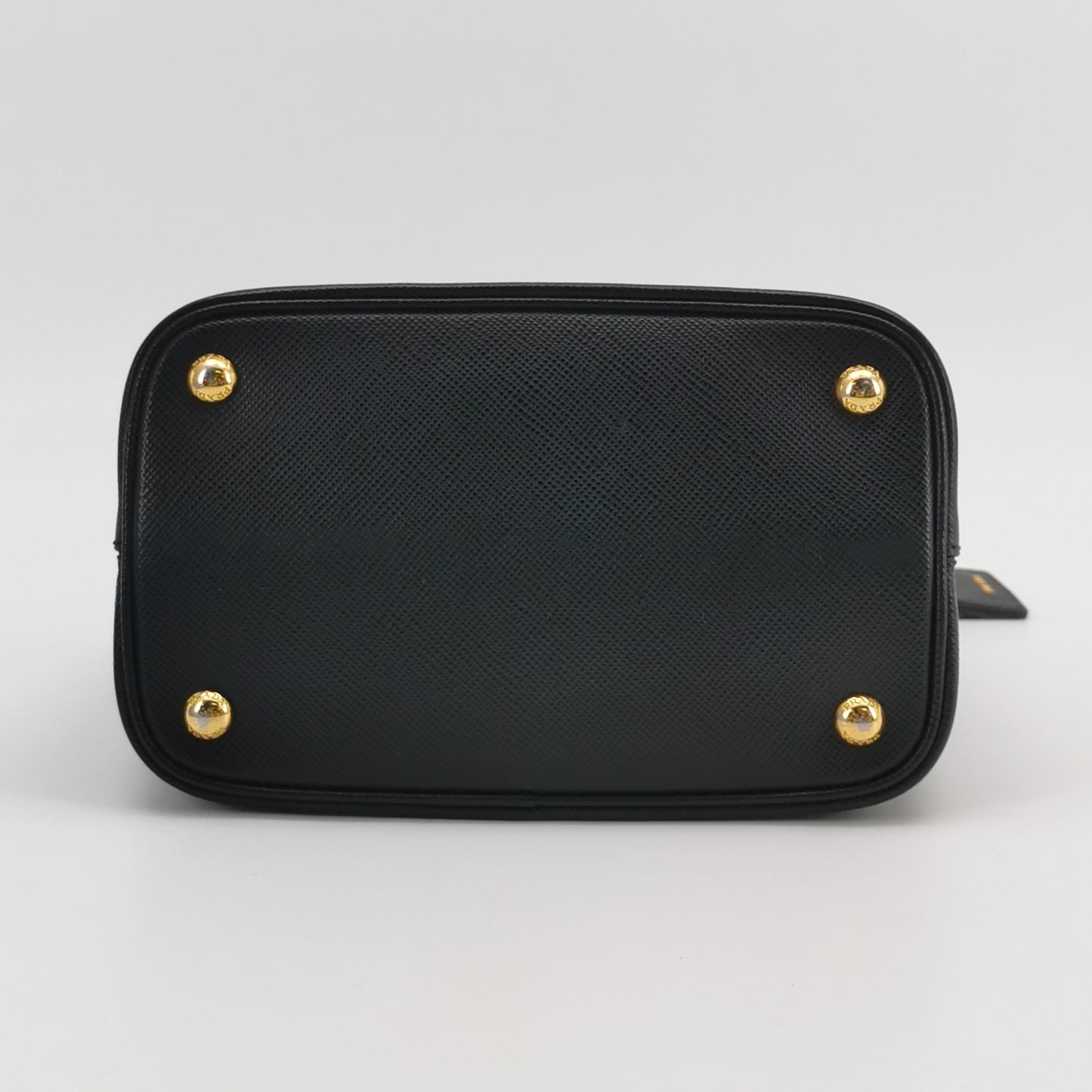 Prada Panier Bucket Bag Saffiano Leather Medium — photo 6 of 28