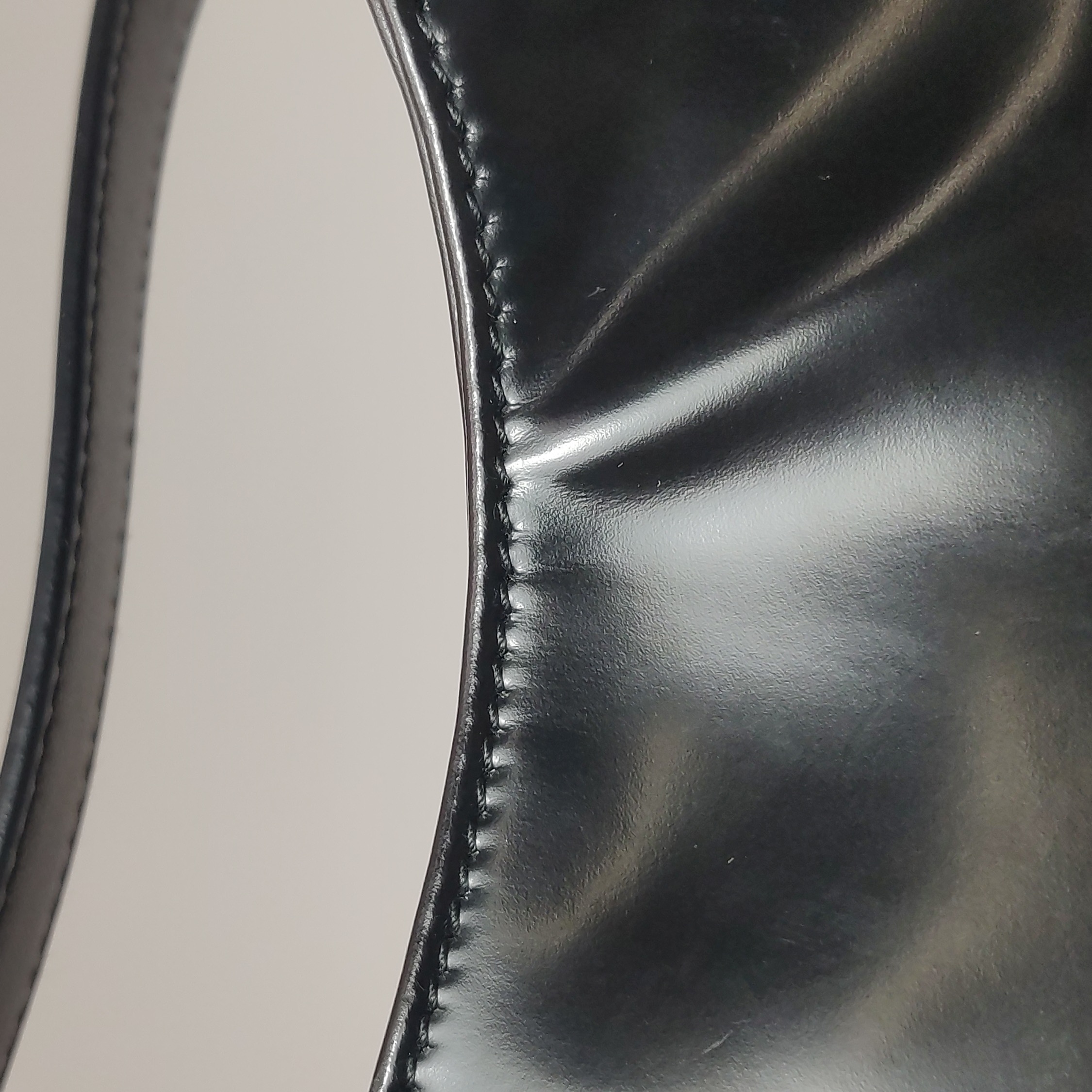 PRADA Cleo Shoulder Bag Spazzolato Leather Medium — photo 14 of 18