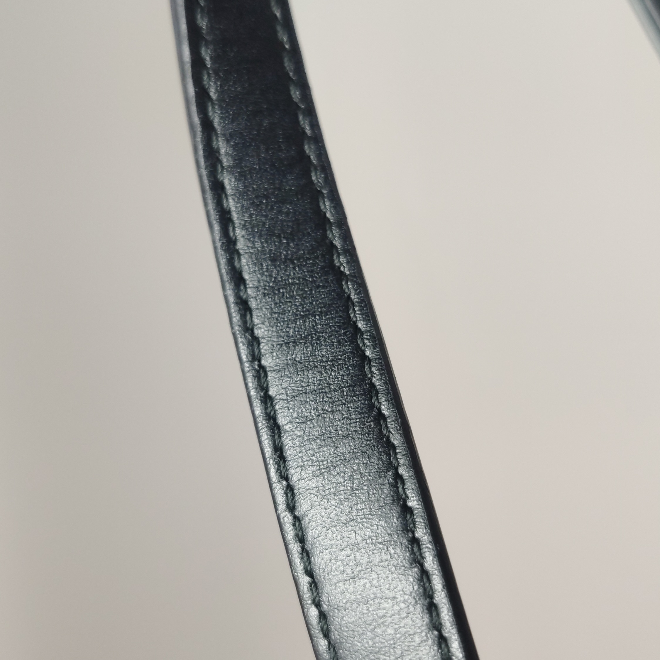 PRADA Cleo Shoulder Bag Spazzolato Leather Medium — photo 17 of 18