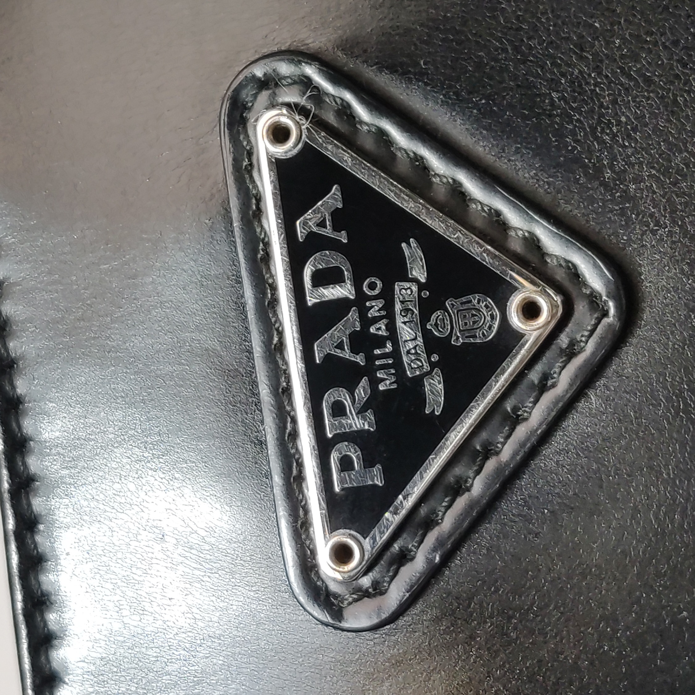 PRADA Cleo Shoulder Bag Spazzolato Leather Medium — photo 9 of 21