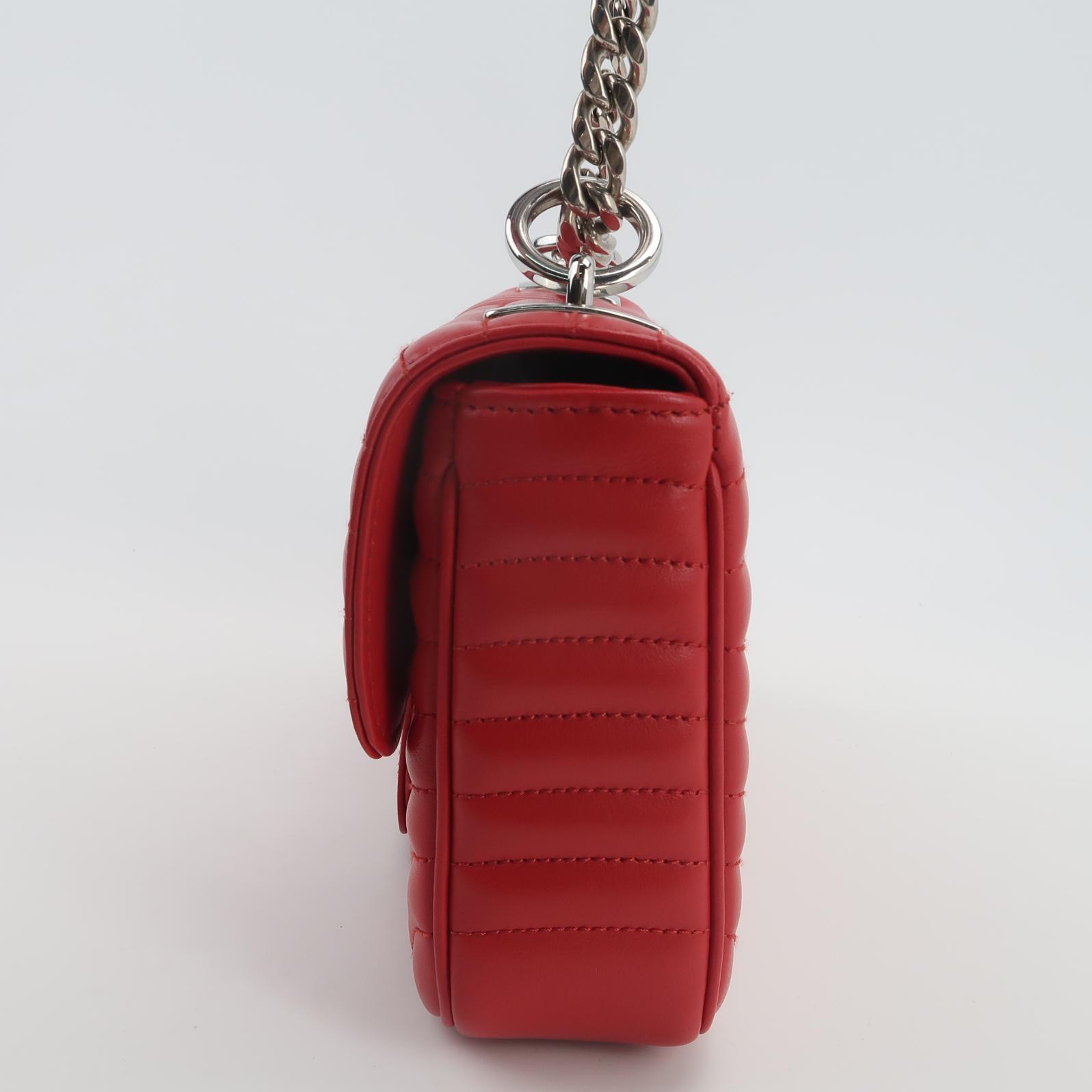 Prada Chain Flap Shoulder Bag Diagramme Quilted Leather Medium — photo 5 of 16