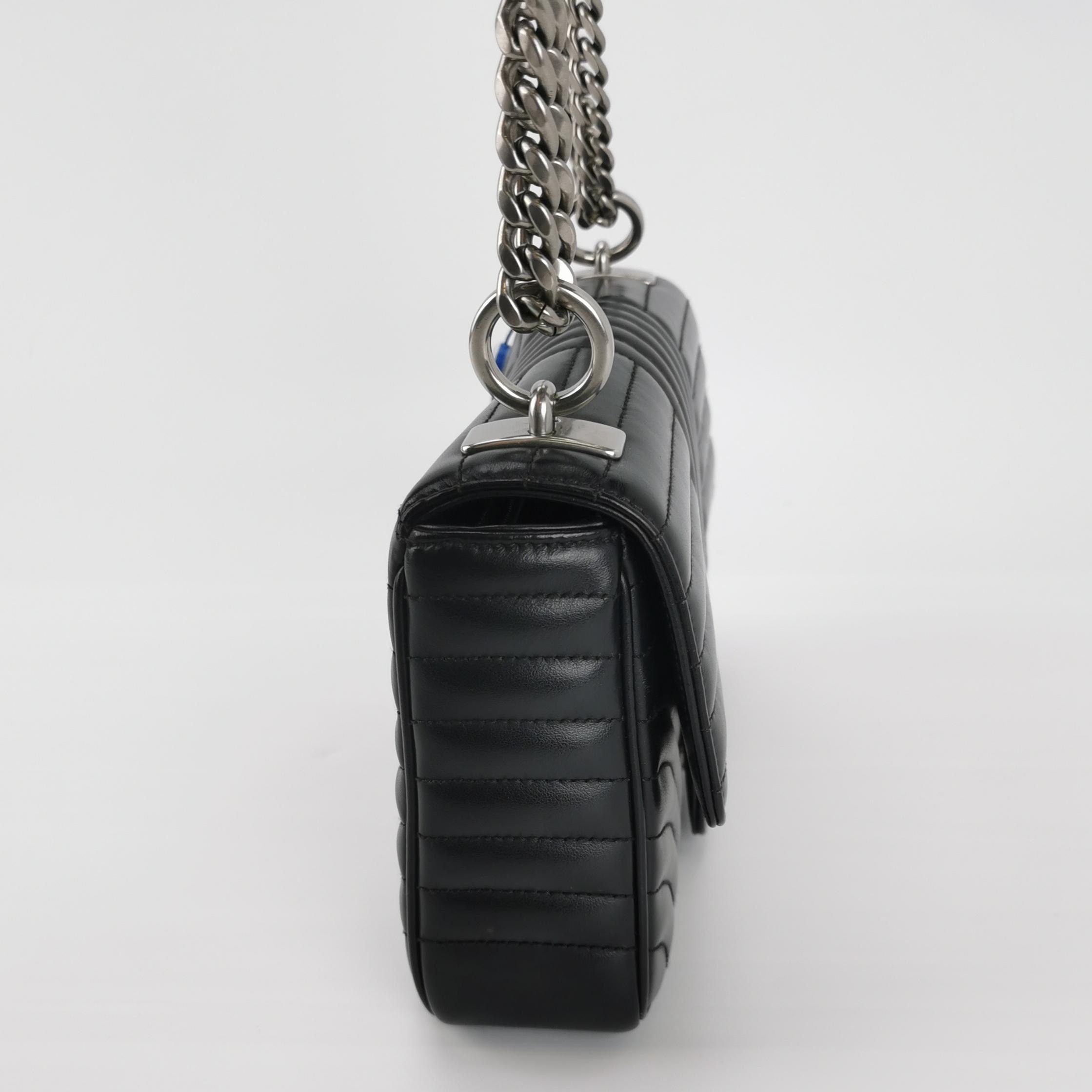 Prada Chain Flap Shoulder Bag Diagramme Quilted Leather Medium — photo 3 of 14