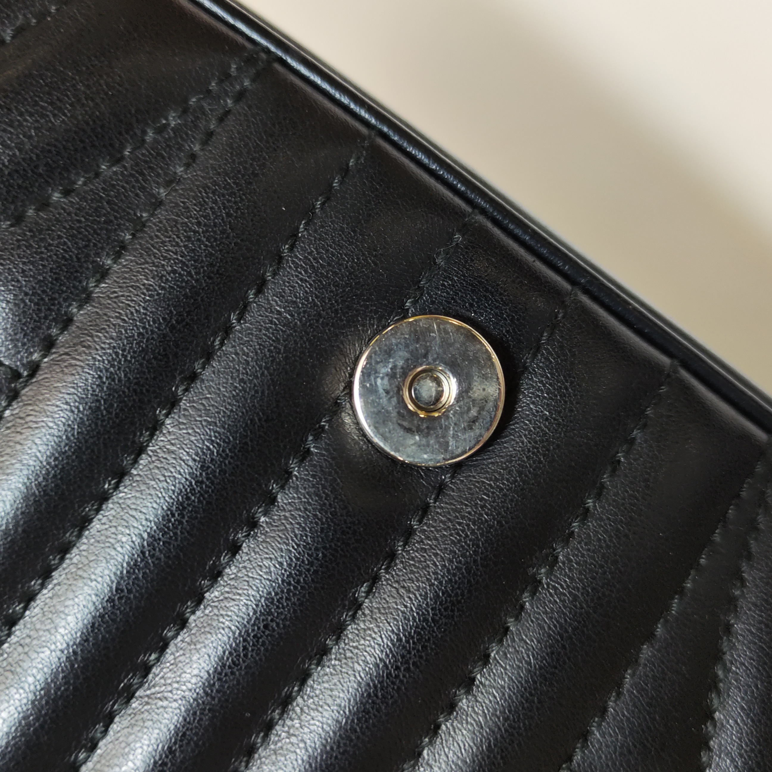 Prada Chain Flap Shoulder Bag Diagramme Quilted Leather Medium — photo 8 of 14