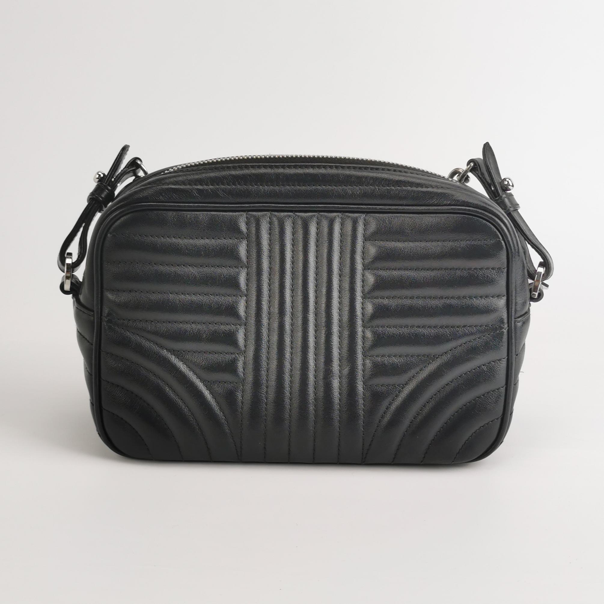 Prada Camera Bag Diagramme Quilted Leather — photo 3 of 18