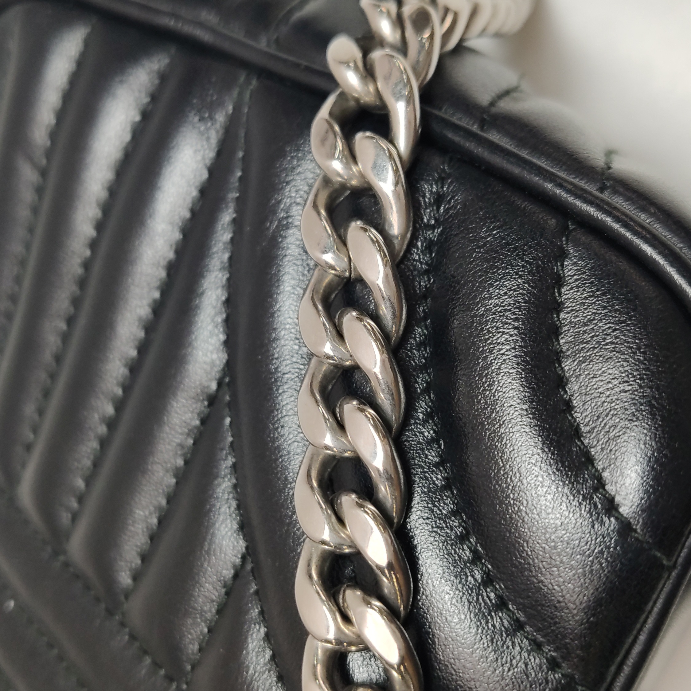 Prada Camera Bag Diagramme Quilted Leather — photo 18 of 18