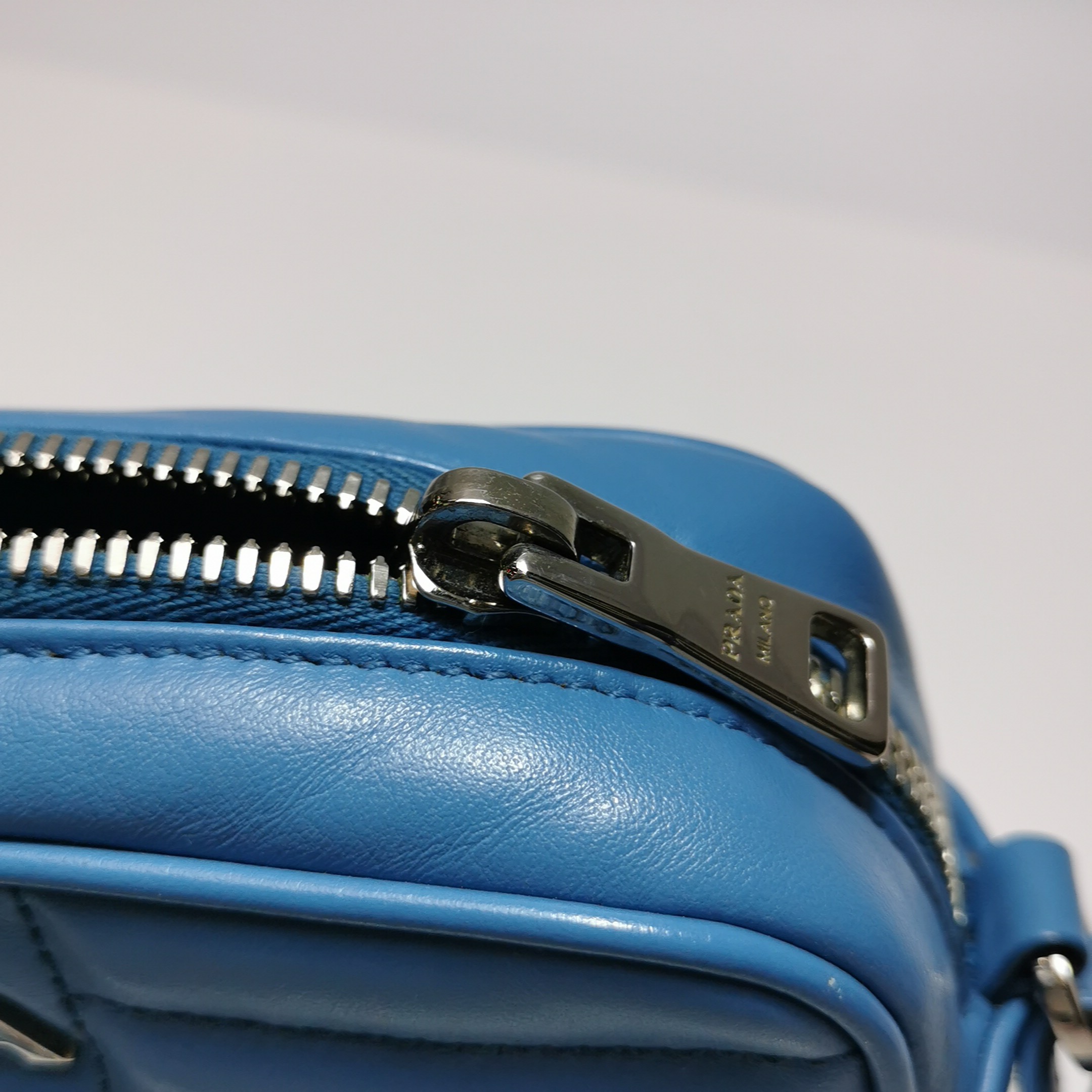 Prada Camera Bag Diagramme Quilted Leather — photo 16 of 17