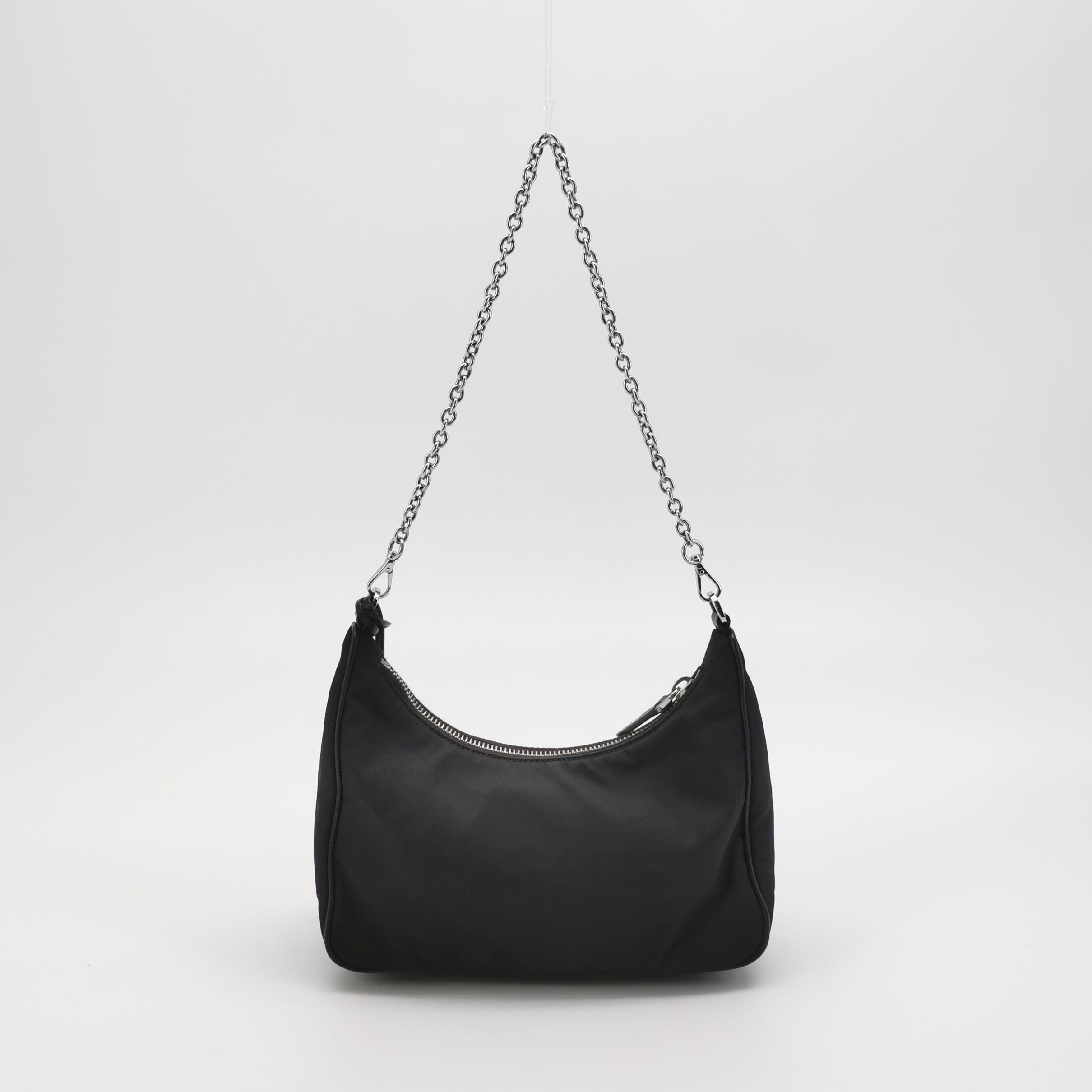 Prada Re-Edition 2005 Shoulder Bag Saffiano Leather — photo 3 of 18