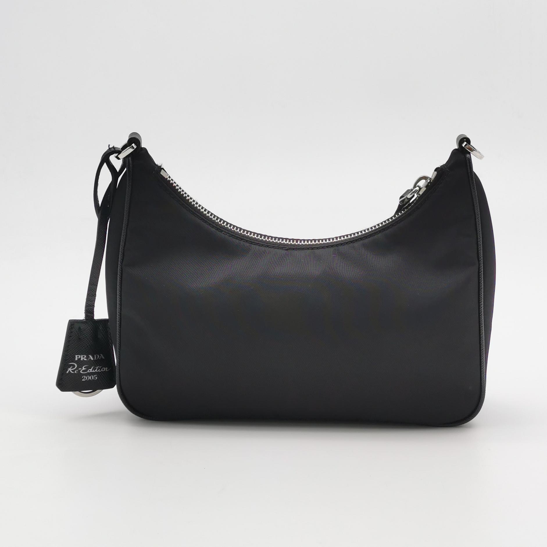 Prada Re-Edition 2005 Shoulder Bag Tessuto Small — photo 3 of 18