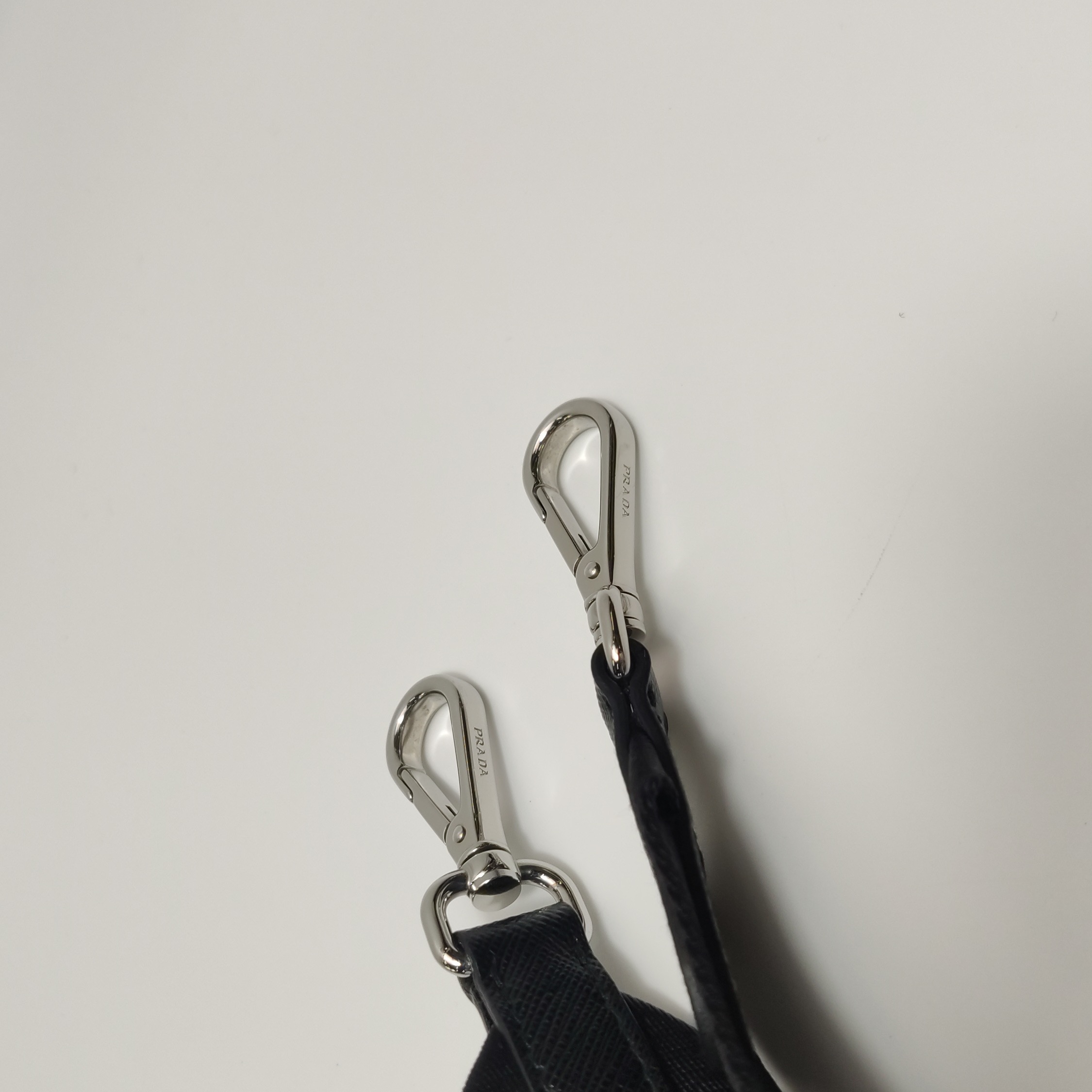 Prada Re-Edition 2005 Shoulder Bag Tessuto Small — photo 18 of 18
