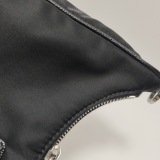Prada Re-Edition 2005 Shoulder Bag Tessuto Small — thumbnail 14