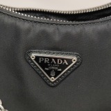 Prada Re-Edition 2005 Shoulder Bag Tessuto Small — thumbnail 10