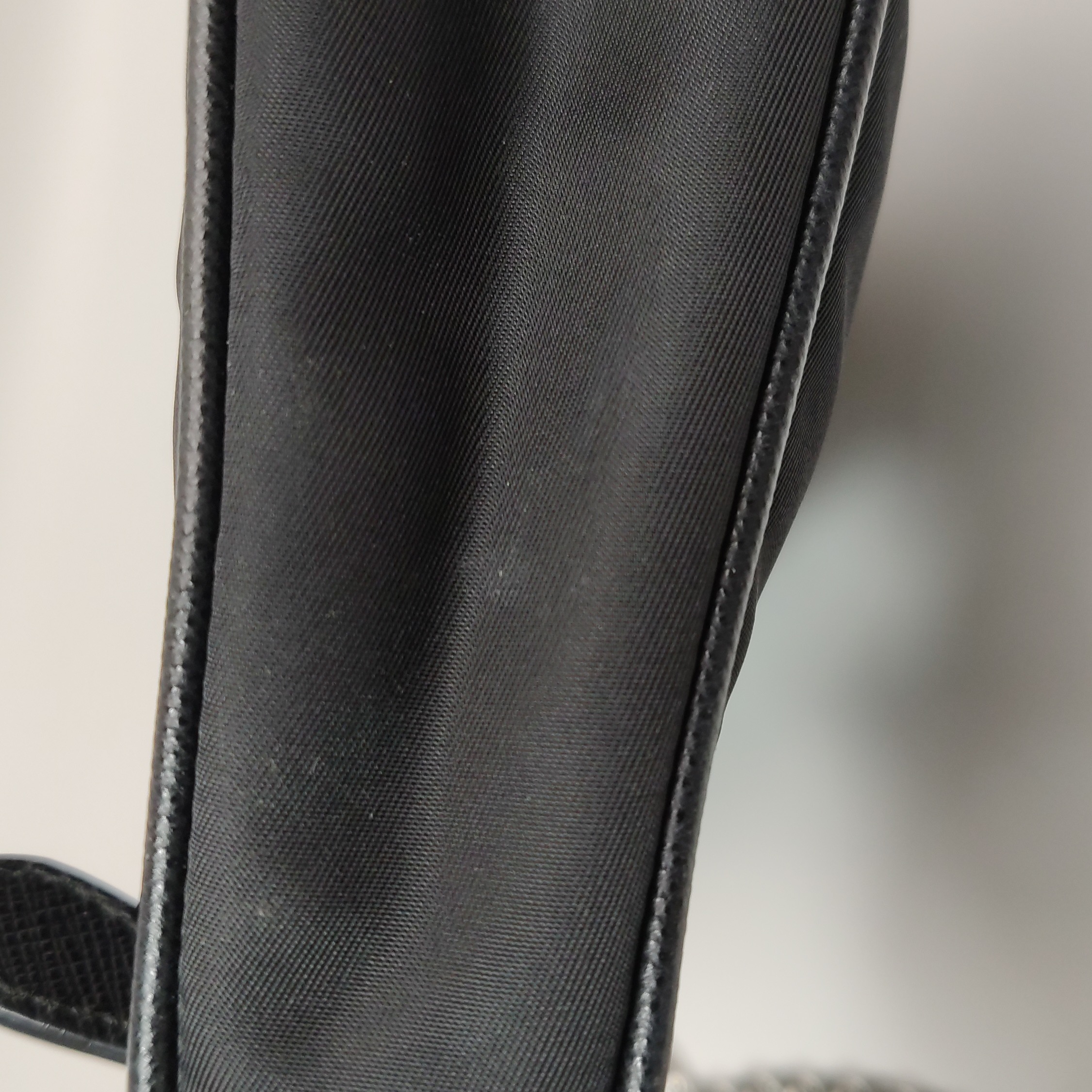Prada Re-Edition 2005 Shoulder Bag Tessuto Small — photo 13 of 22