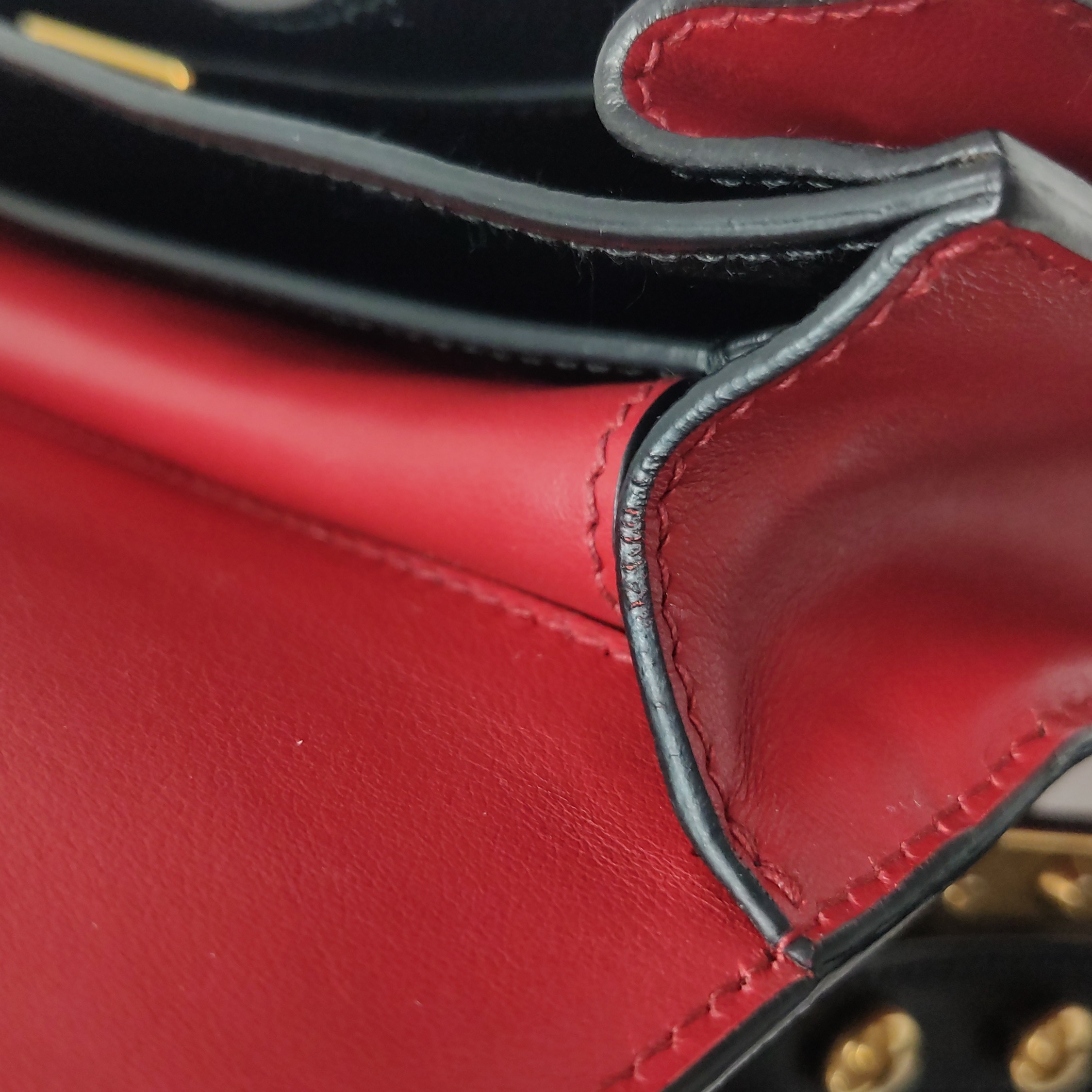 Prada Cahier Crossbody Bag Leather and Saffiano Leather Small — photo 15 of 16