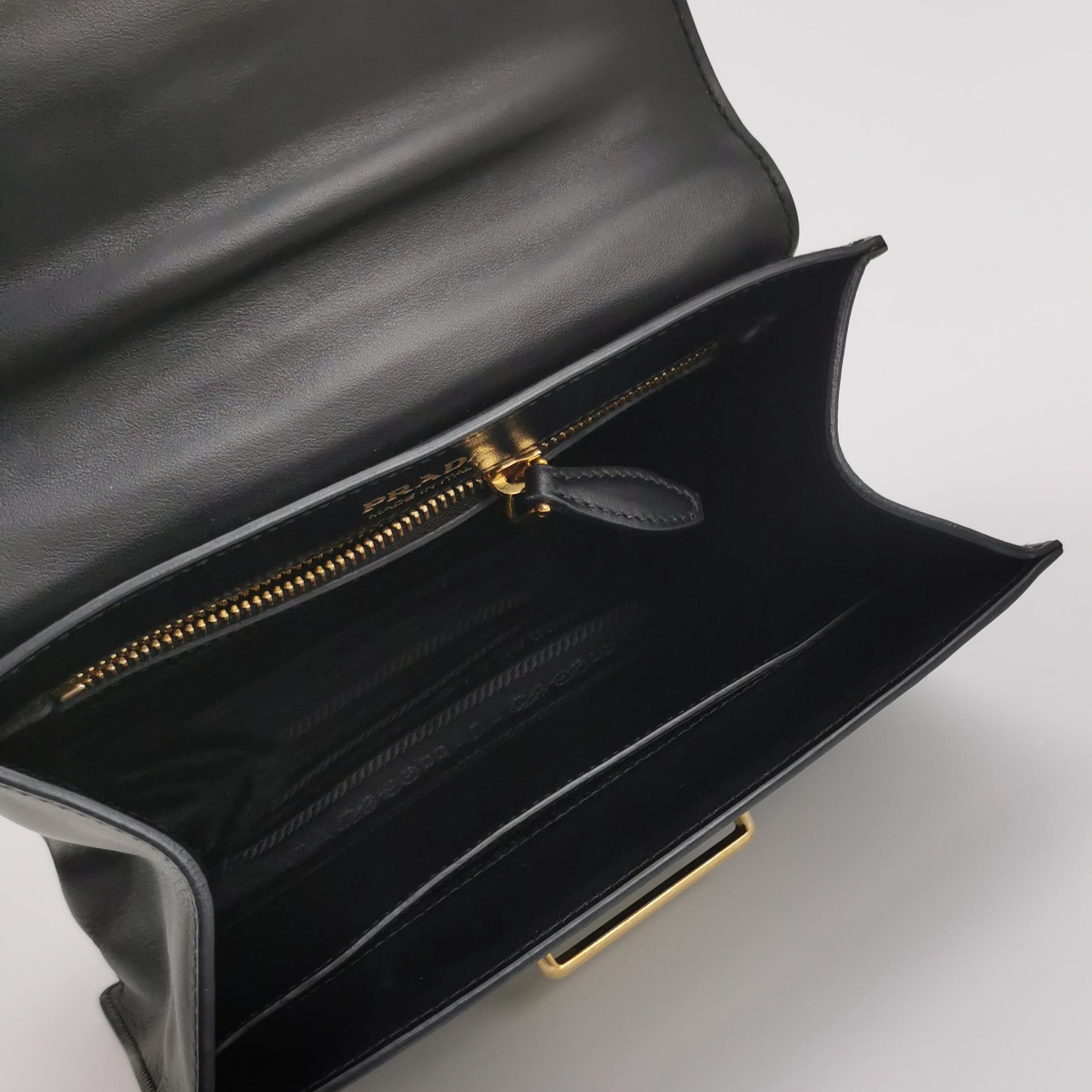 Prada Cahier Convertible Shoulder Bag City Calf and Saffiano — photo 7 of 18