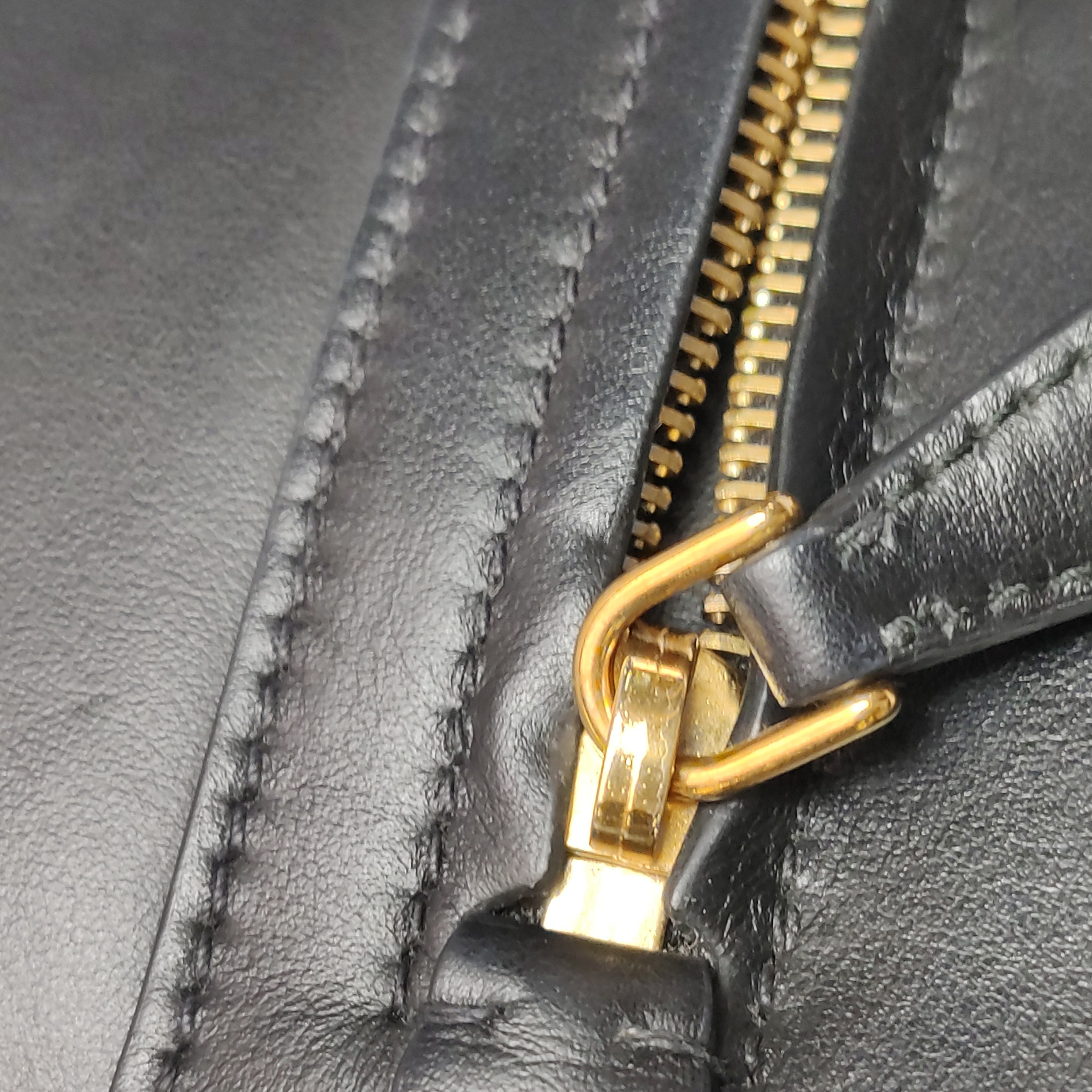 Prada Cahier Convertible Shoulder Bag City Calf and Saffiano — photo 14 of 18