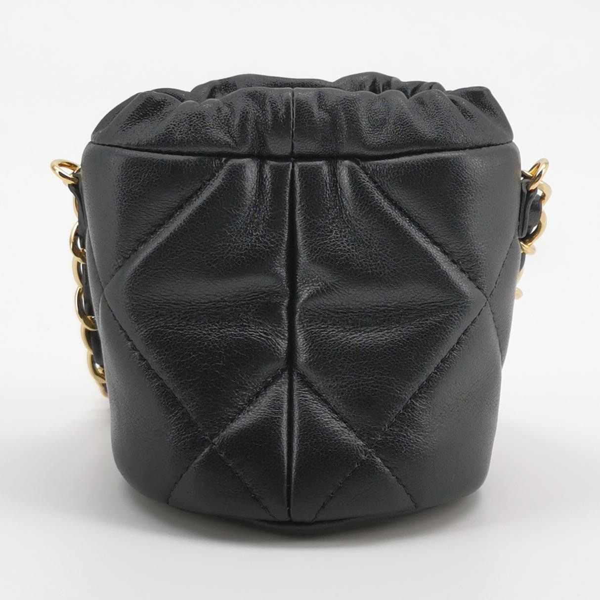Chanel Drawstring Bucket Bag Quilted Caviar Mini — photo 3 of 14