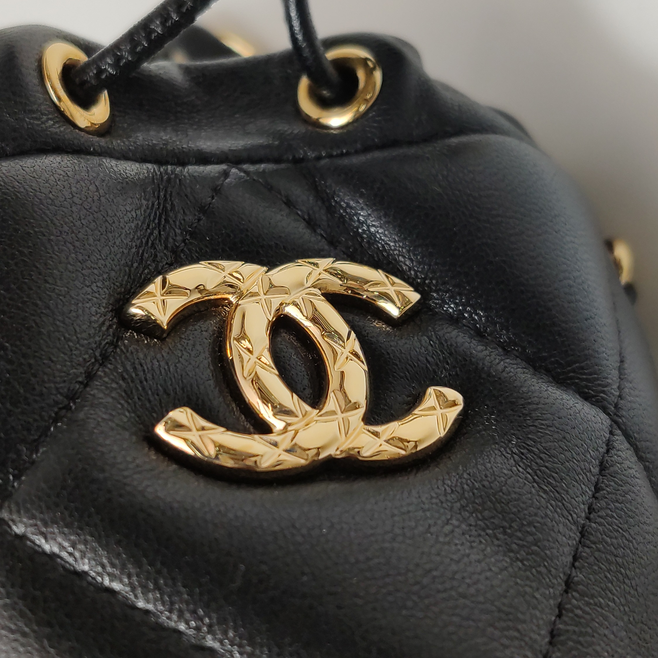 Chanel Drawstring Bucket Bag Quilted Caviar Mini — photo 9 of 14