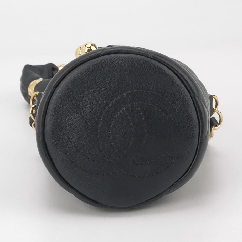 Chanel Drawstring Bucket Bag Quilted Caviar Mini — photo 6 of 17