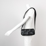 Bottega Veneta Brick Cassette Shoulder Bag Maxi Intrecciato Leather Small — thumbnail 2
