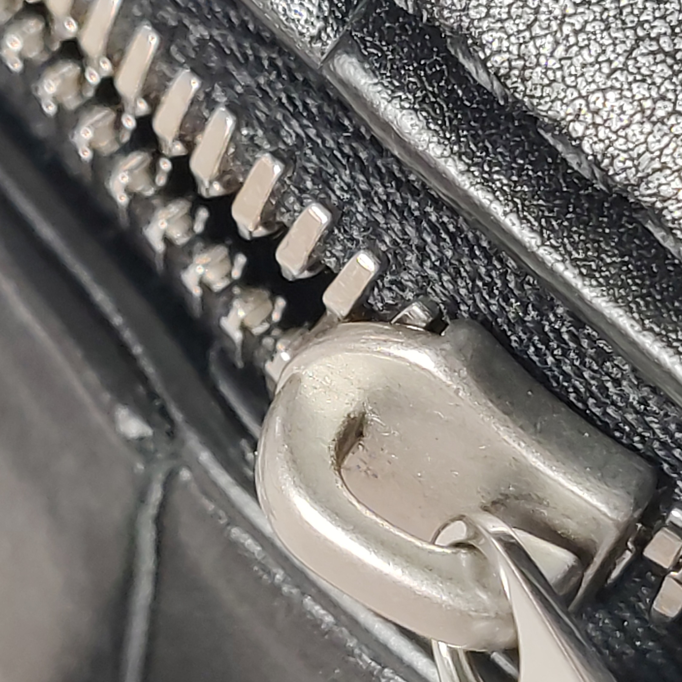 Bottega Veneta Brick Cassette Shoulder Bag Maxi Intrecciato Leather Small — photo 10 of 16