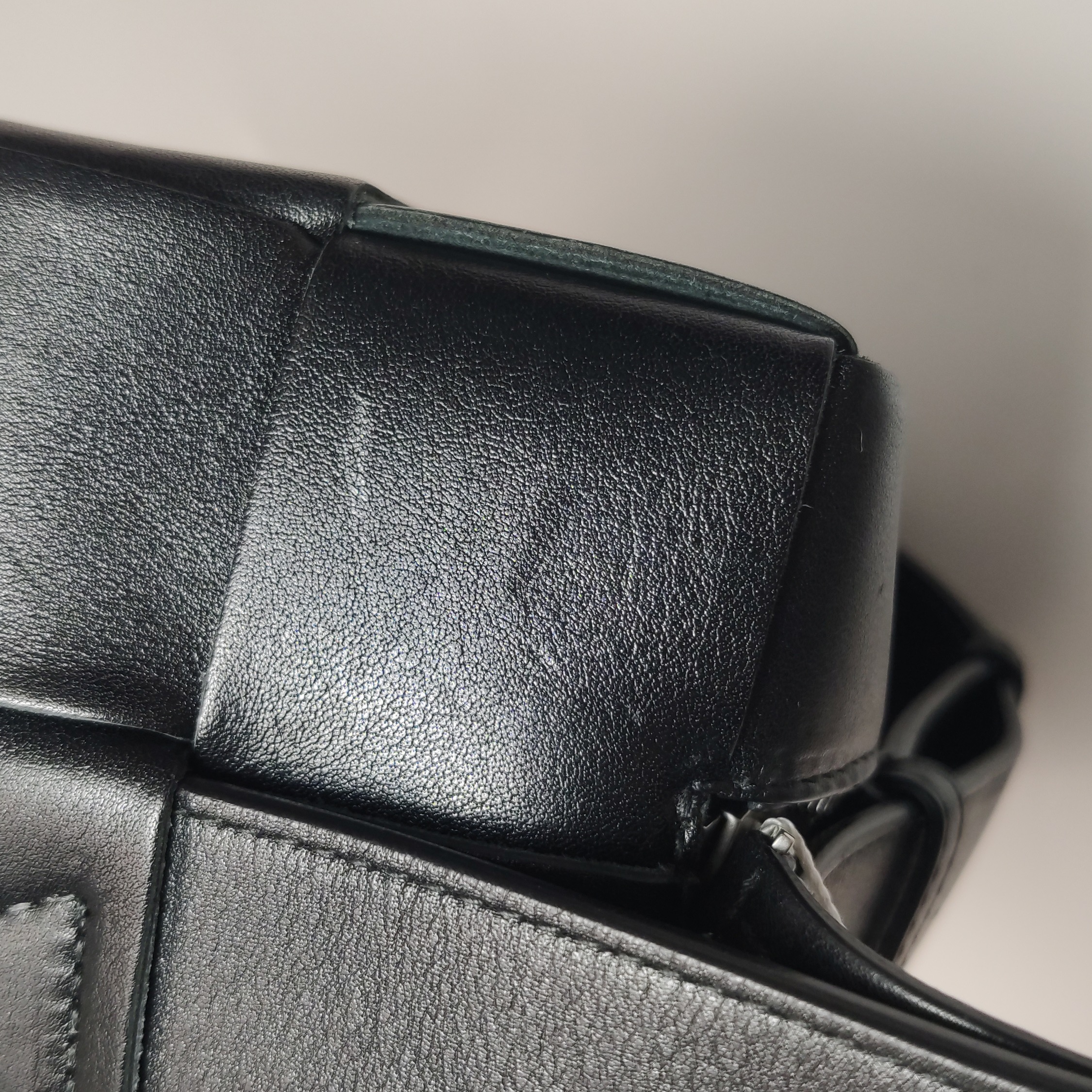 Bottega Veneta Brick Cassette Shoulder Bag Maxi Intrecciato Leather Small — photo 12 of 16