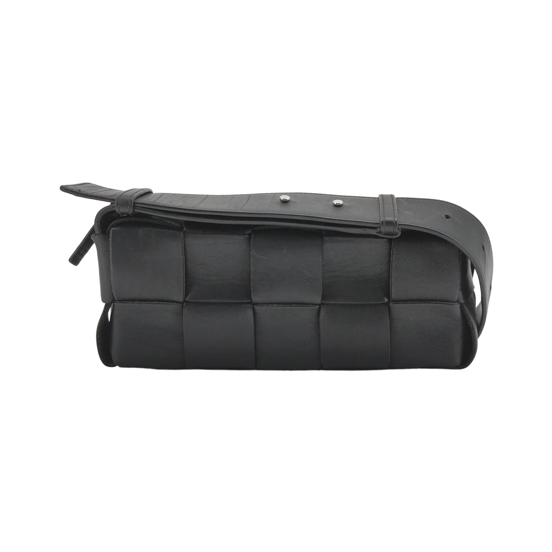 Bottega Veneta Brick Cassette Shoulder Bag Maxi Intrecciato Leather Small — photo 1 of 19