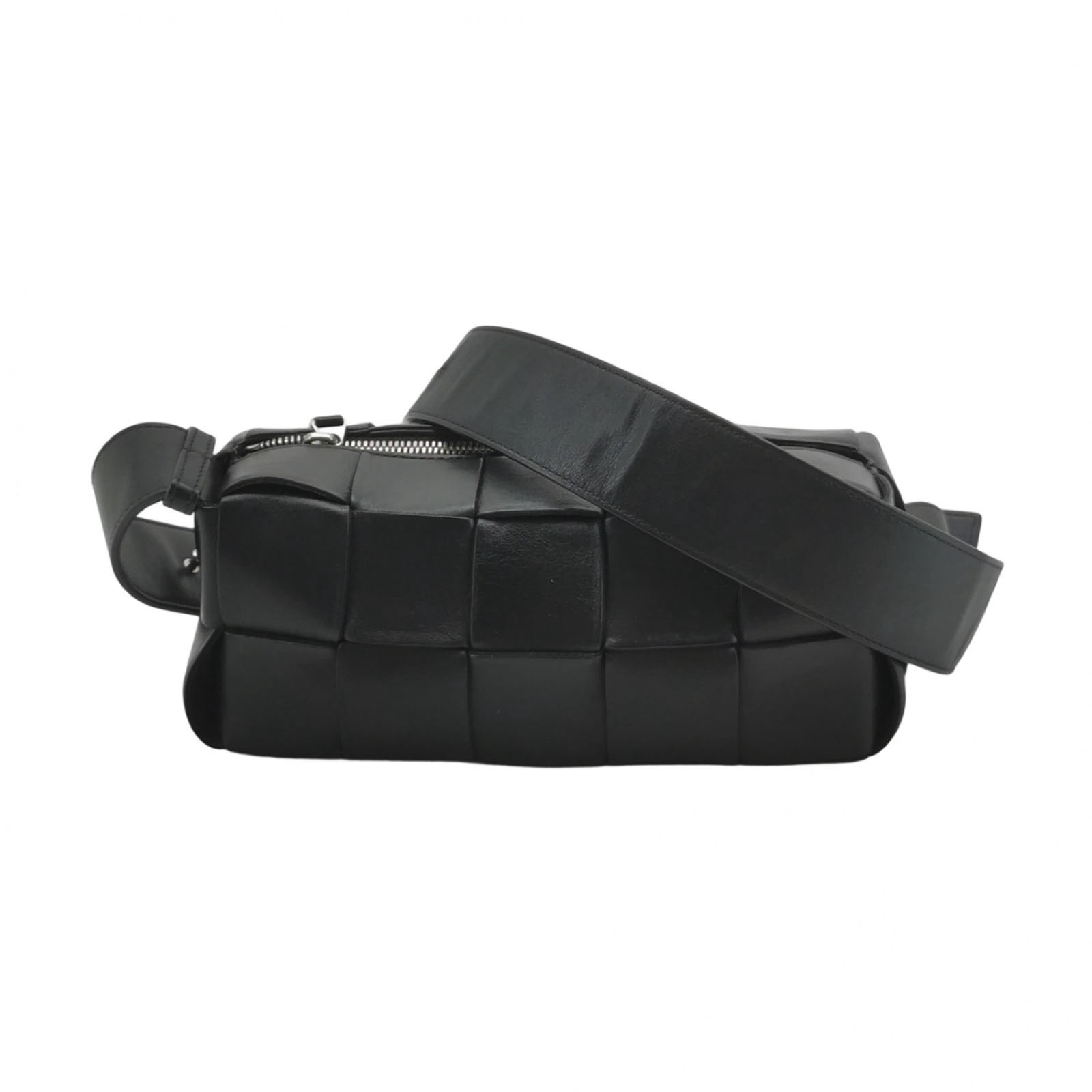 Bottega Veneta Brick Cassette Shoulder Bag Maxi Intrecciato Leather Small — photo 1 of 16