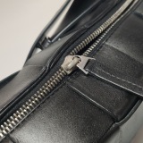 Bottega Veneta Brick Cassette Shoulder Bag Maxi Intrecciato Leather Small — thumbnail 10