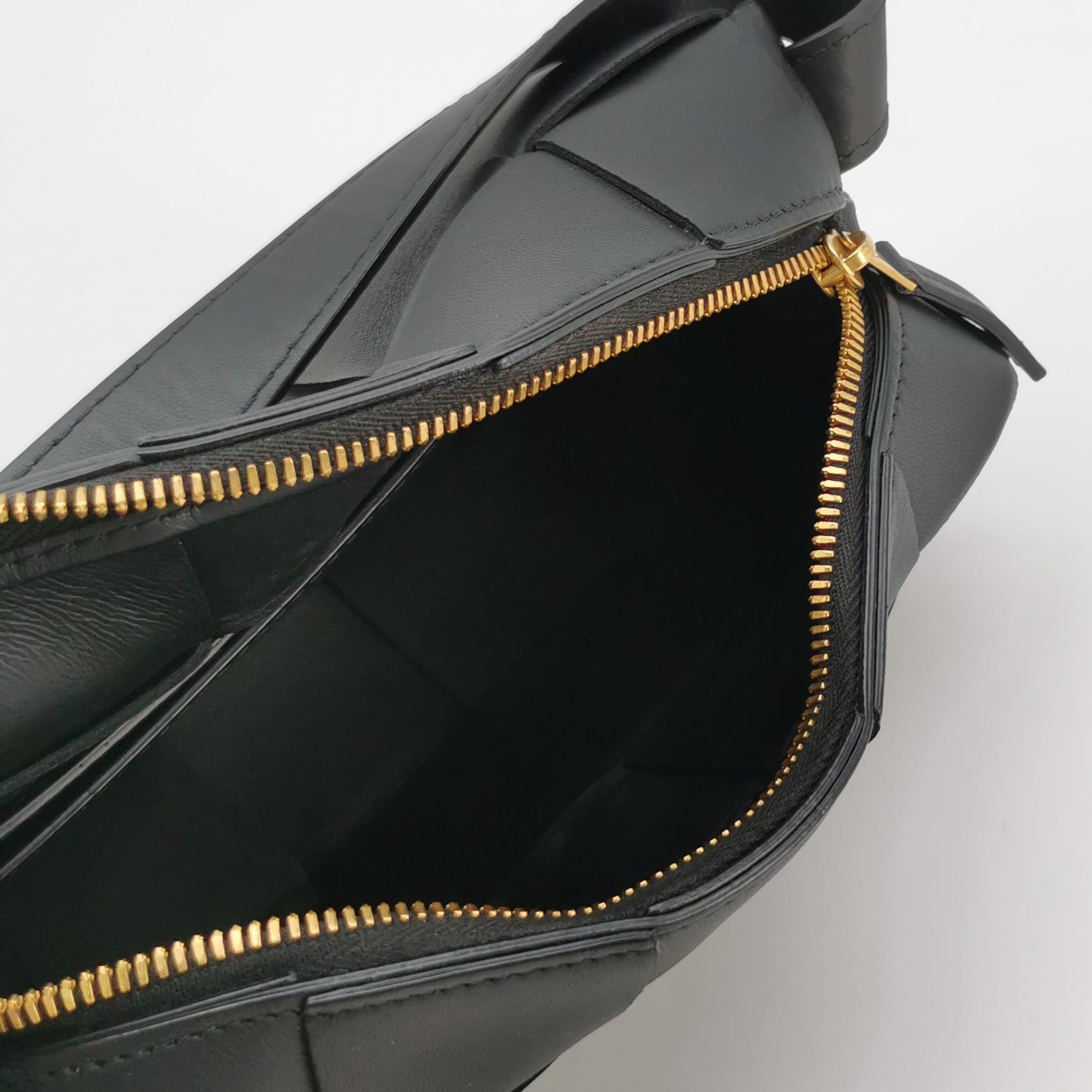 Bottega Veneta Brick Cassette Shoulder Bag Maxi Intrecciato Leather Small — photo 7 of 14