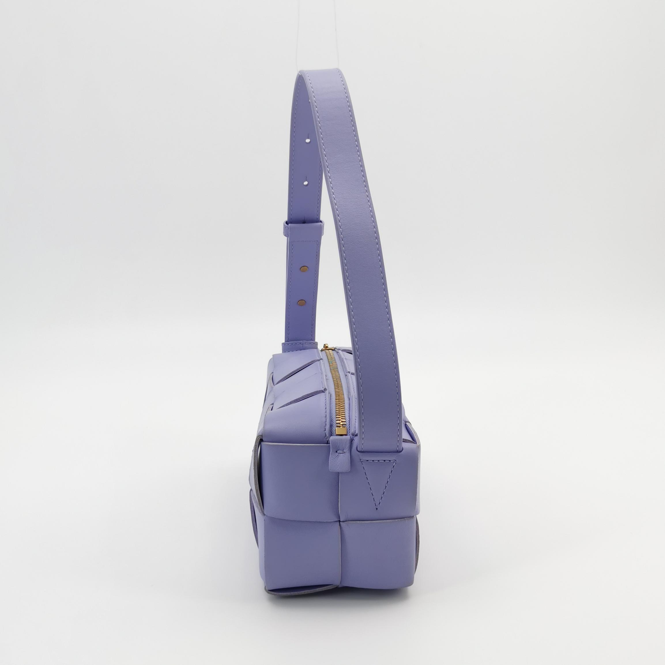Bottega Veneta Brick Cassette Shoulder Bag Maxi Intrecciato Leather Small — photo 5 of 16