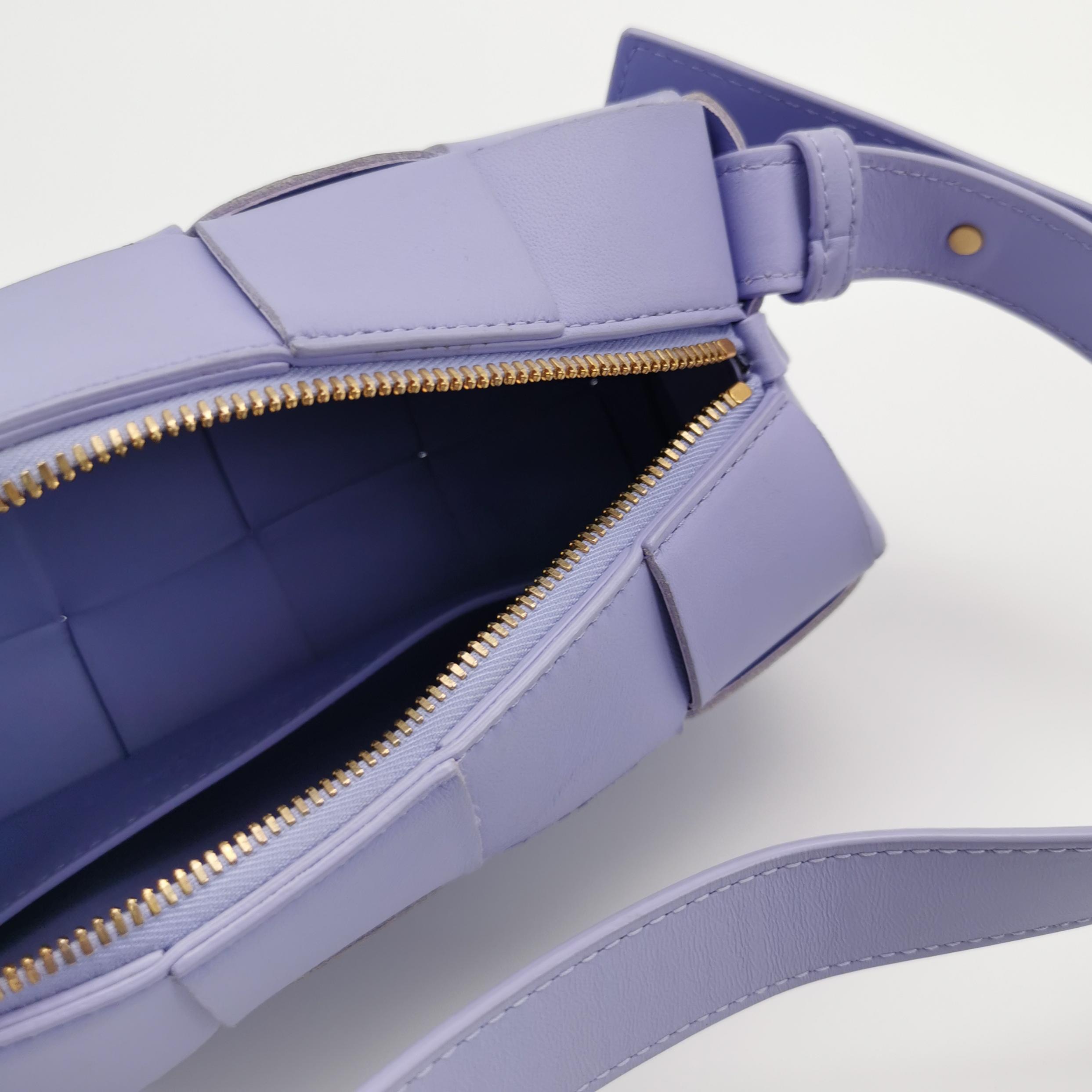 Bottega Veneta Brick Cassette Shoulder Bag Maxi Intrecciato Leather Small — photo 7 of 16