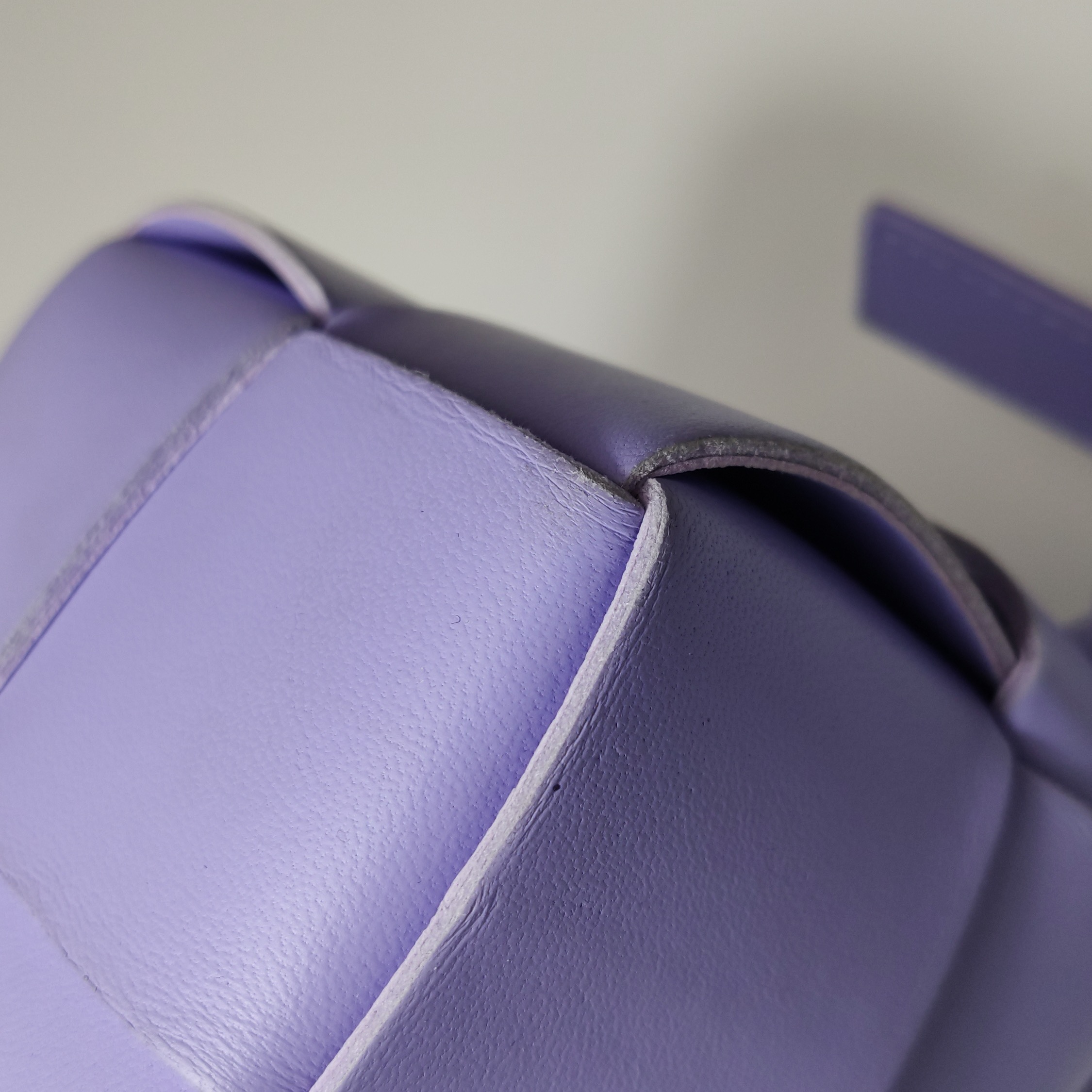 Bottega Veneta Brick Cassette Shoulder Bag Maxi Intrecciato Leather Small — photo 12 of 16