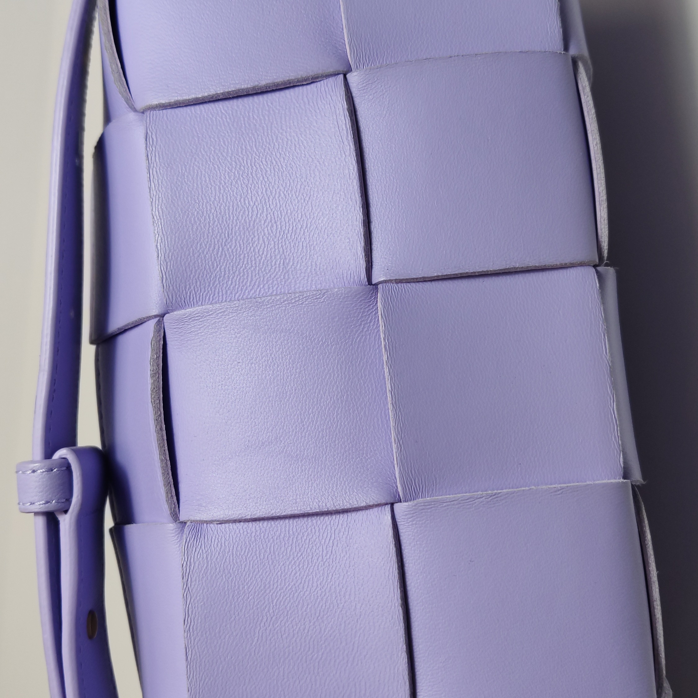 Bottega Veneta Brick Cassette Shoulder Bag Maxi Intrecciato Leather Small — photo 14 of 14