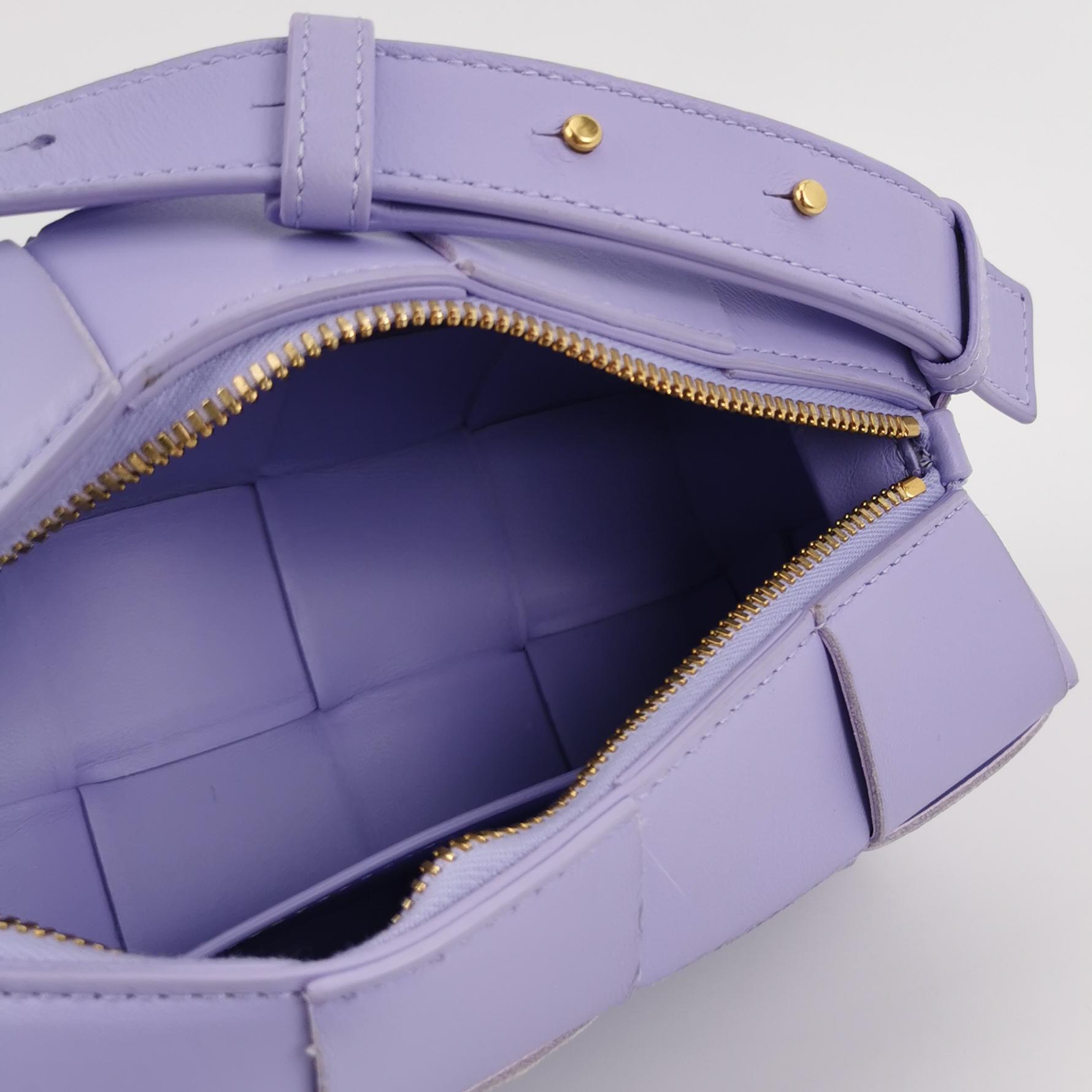 Bottega Veneta Brick Cassette Shoulder Bag Maxi Intrecciato Leather Small — photo 7 of 14