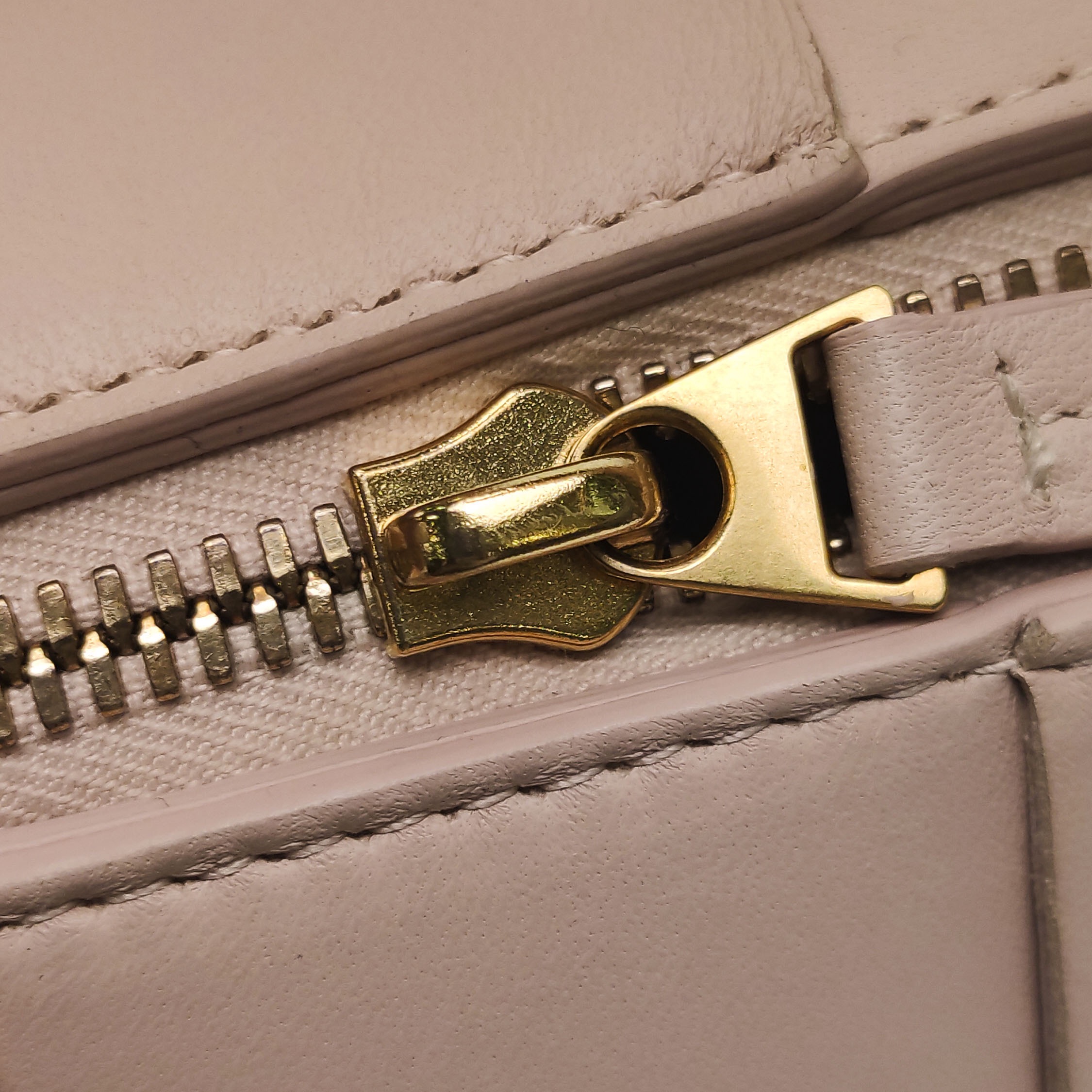 Bottega Veneta Brick Cassette Shoulder Bag Maxi Intrecciato Leather Small — photo 10 of 17
