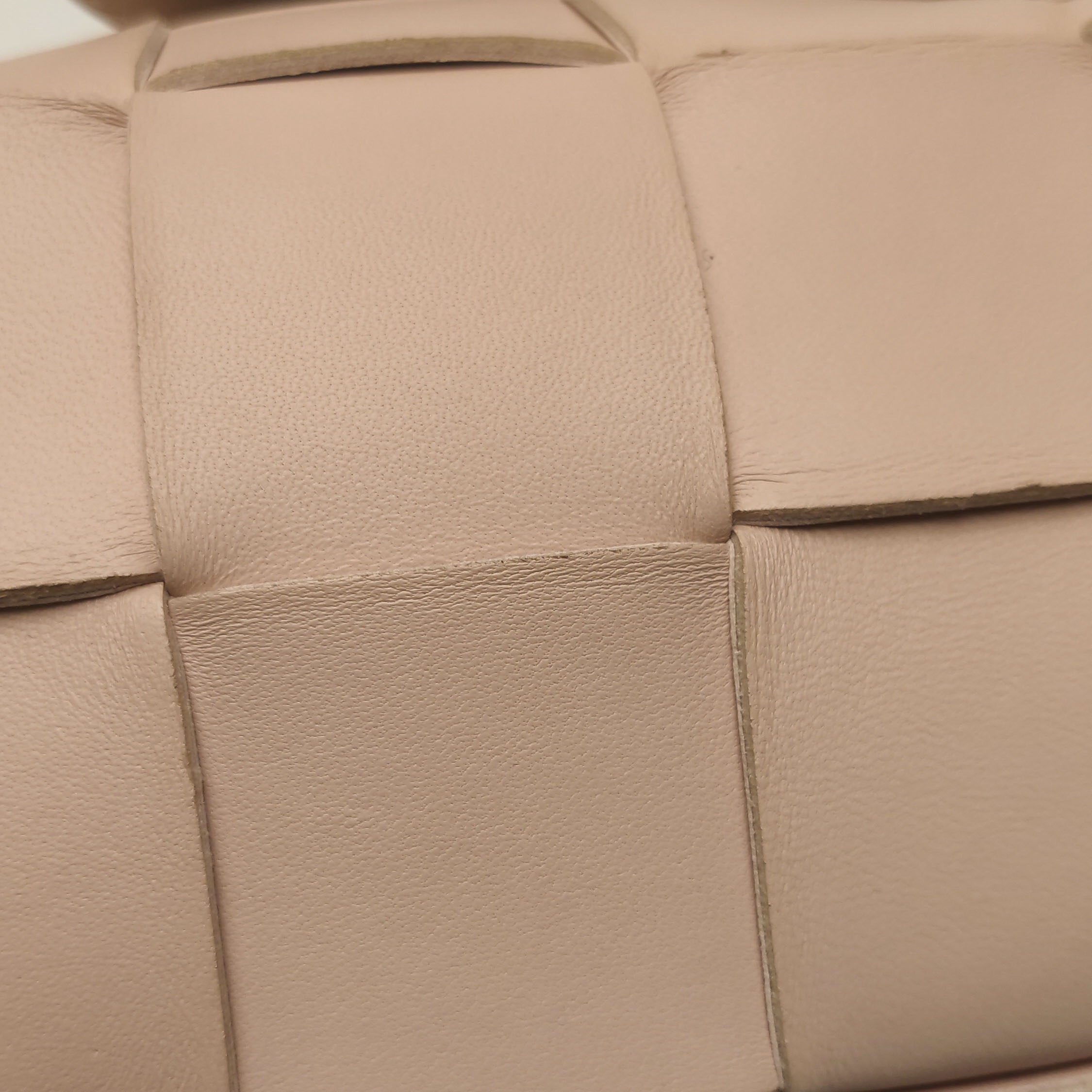 Bottega Veneta Brick Cassette Shoulder Bag Maxi Intrecciato Leather Small — photo 15 of 17