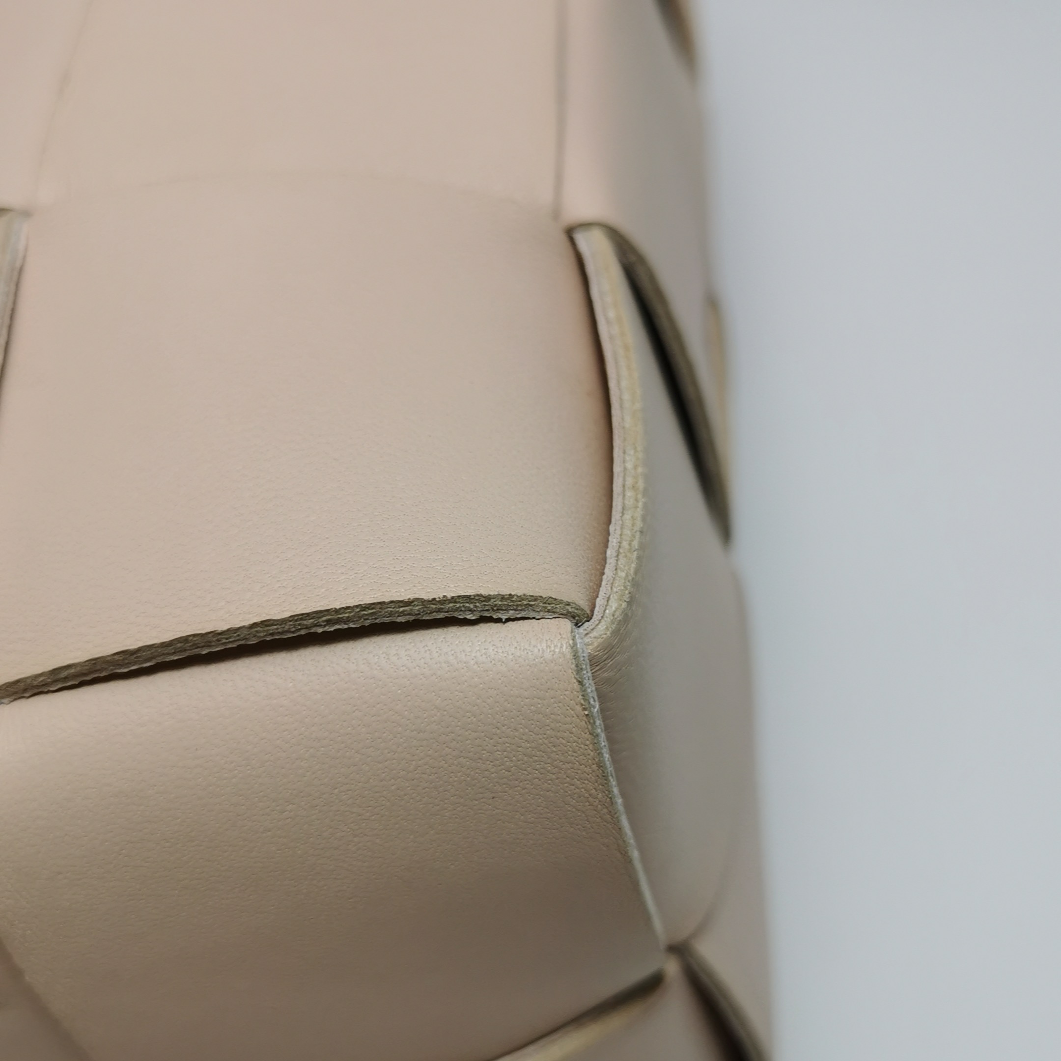 Bottega Veneta Brick Cassette Shoulder Bag Maxi Intrecciato Leather Small — photo 12 of 14