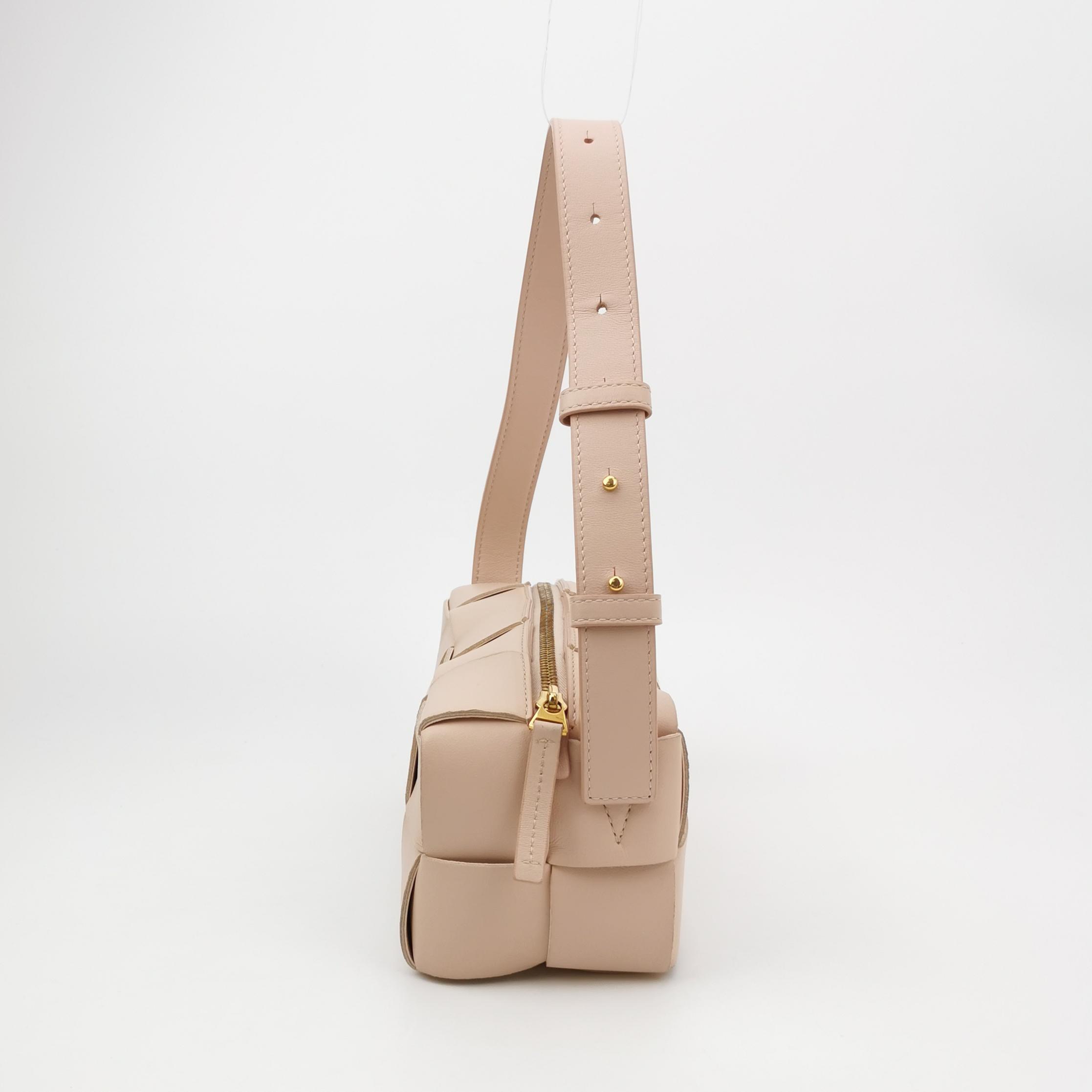 Bottega Veneta Brick Cassette Shoulder Bag Maxi Intrecciato Leather Small — photo 5 of 16