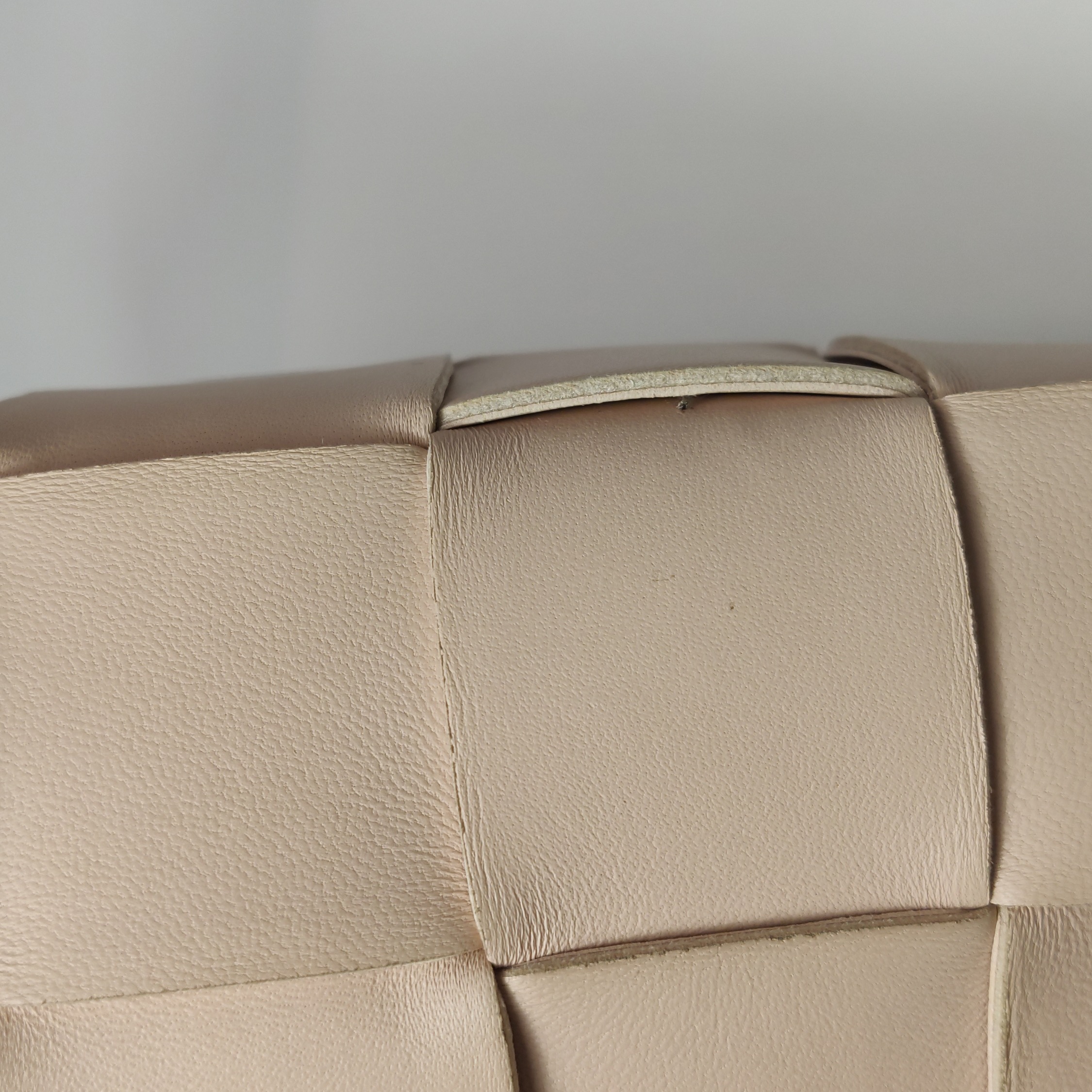 Bottega Veneta Brick Cassette Shoulder Bag Maxi Intrecciato Leather Small — photo 14 of 16