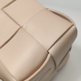 Bottega Veneta Brick Cassette Shoulder Bag Maxi Intrecciato Leather Small — thumbnail 13
