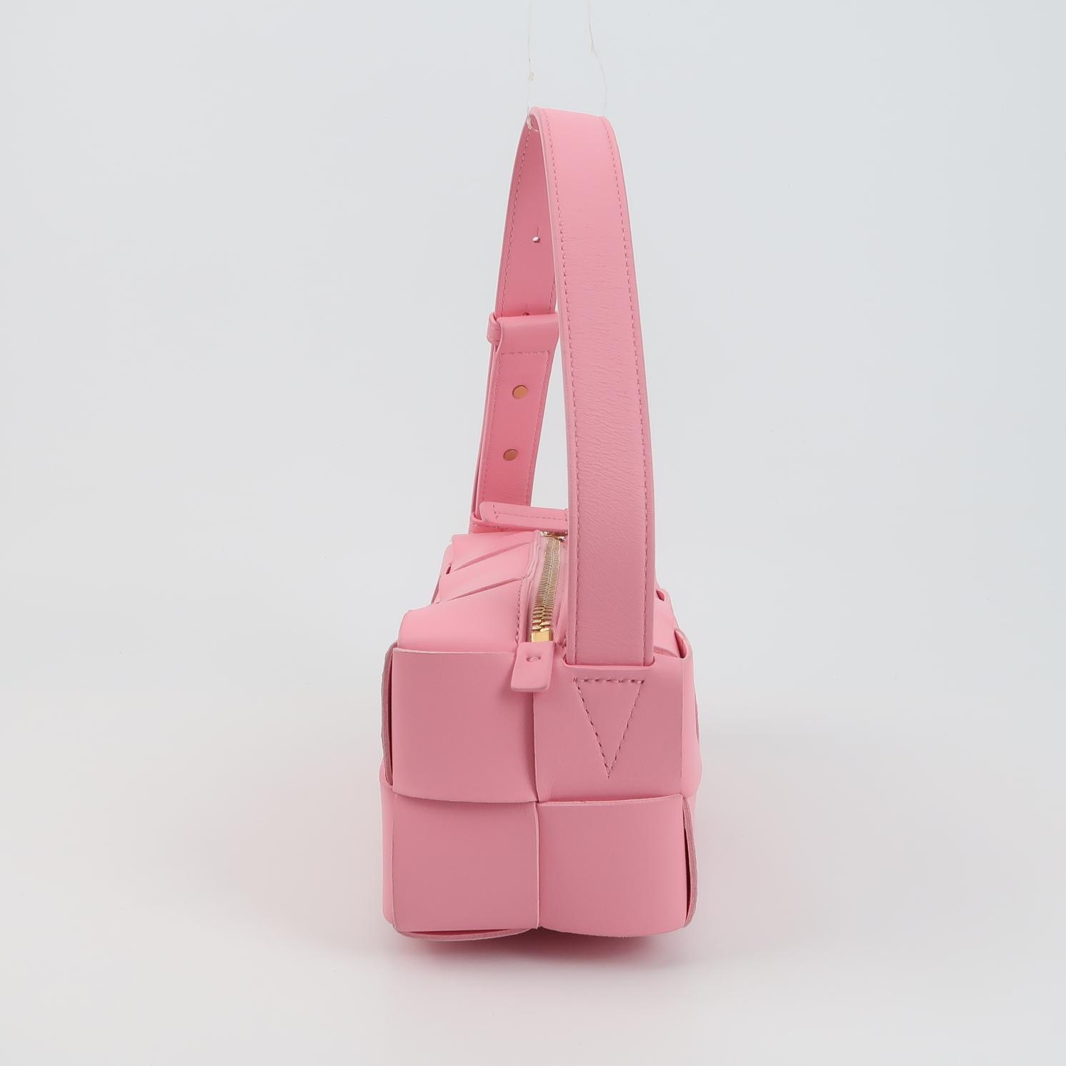 Bottega Veneta Brick Cassette Shoulder Bag Maxi Intrecciato Leather Small — photo 4 of 14